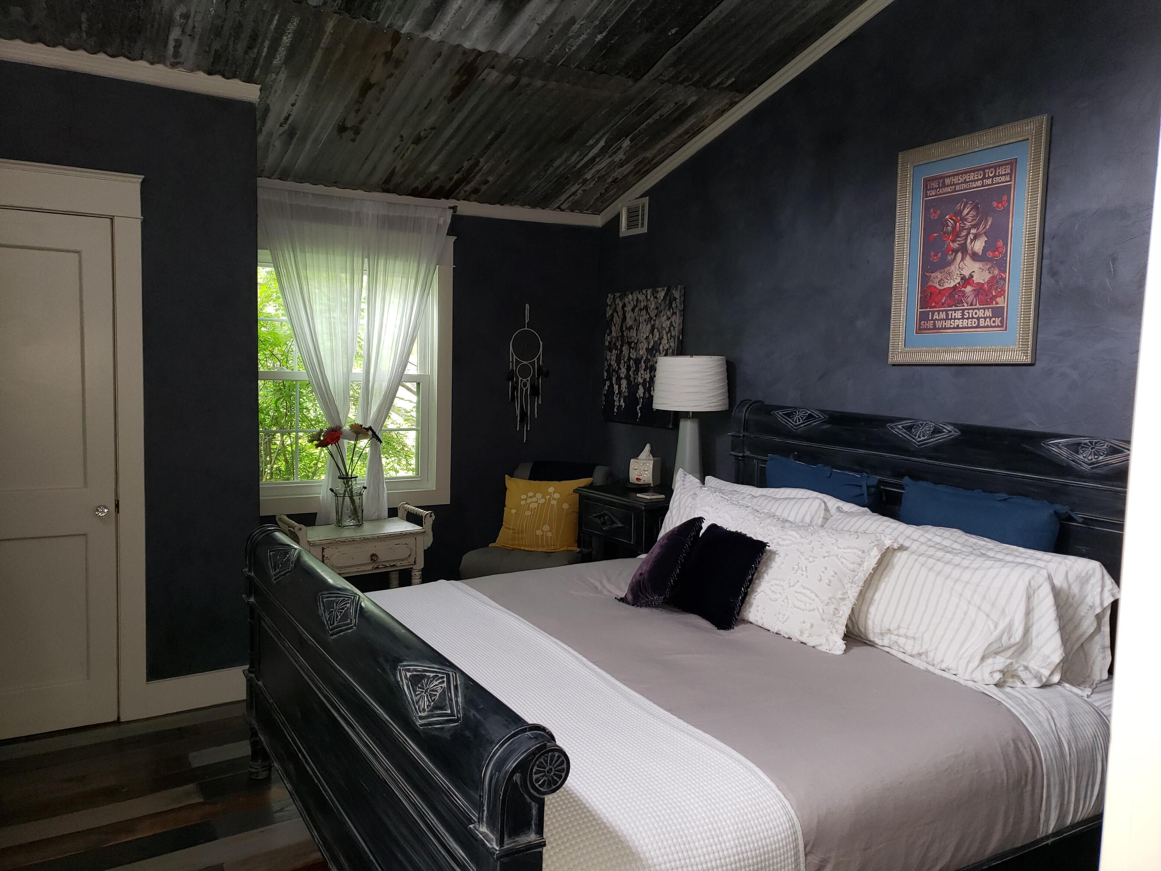 Cedar Oaks Inn
