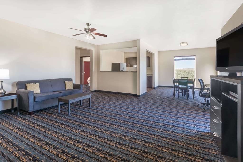 Days Inn by Wyndham Dilley