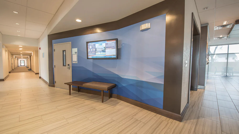 Holiday Inn Express & Suites Dripping Springs - Austin Area