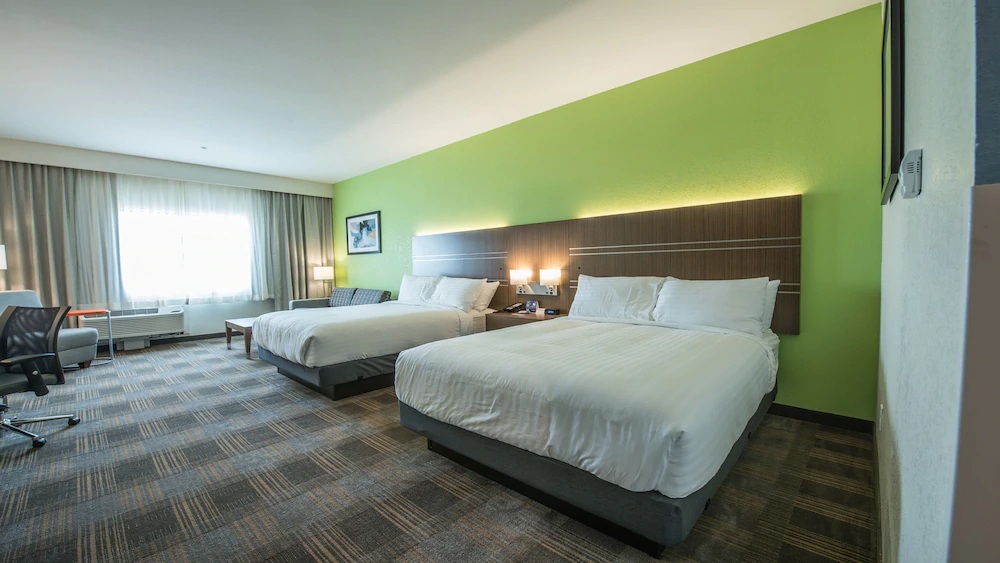 Holiday Inn Express & Suites Dripping Springs - Austin Area