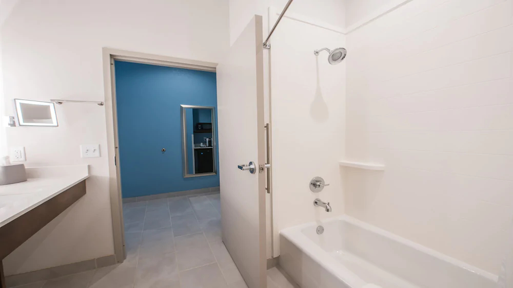 Holiday Inn Express & Suites Dripping Springs - Austin Area