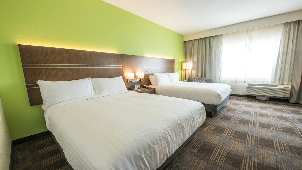Holiday Inn Express & Suites Dripping Springs - Austin Area
