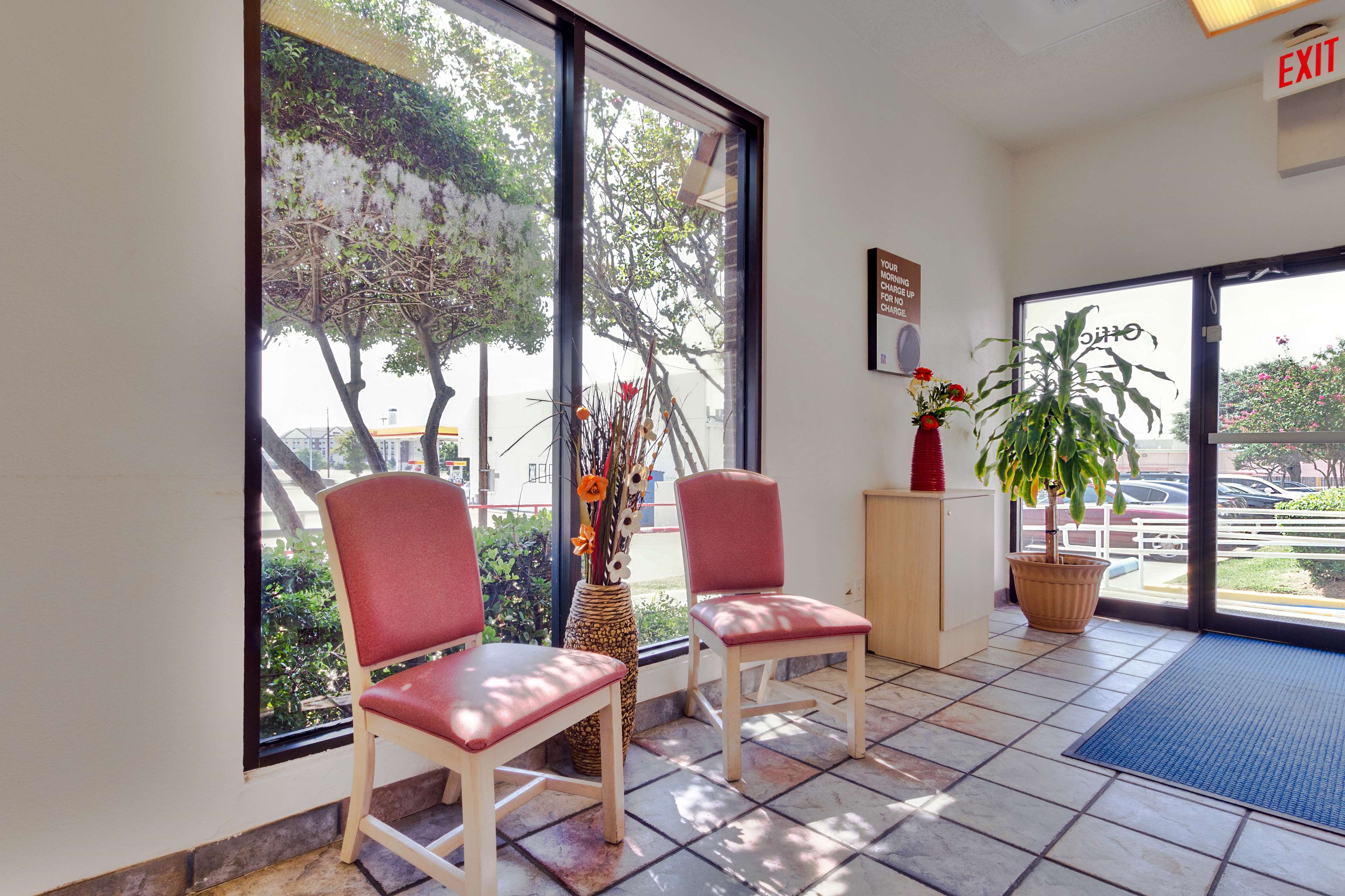 Motel 6 Dallas - Duncanville
