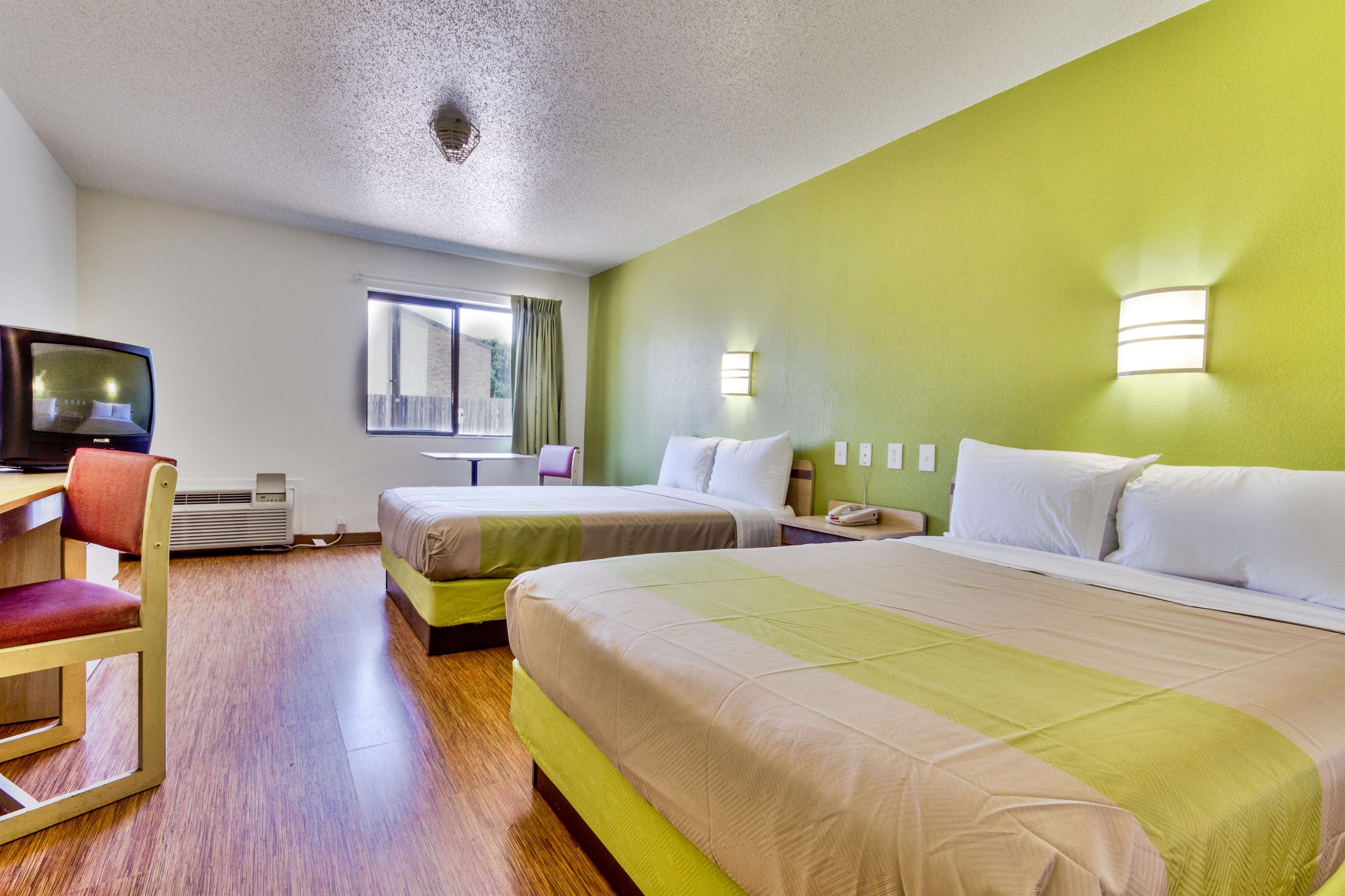 Motel 6 Dallas - Duncanville