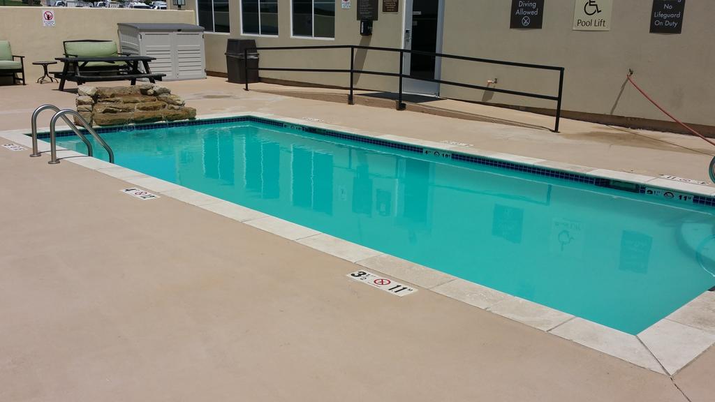 Comfort Inn & Suites Lakeside