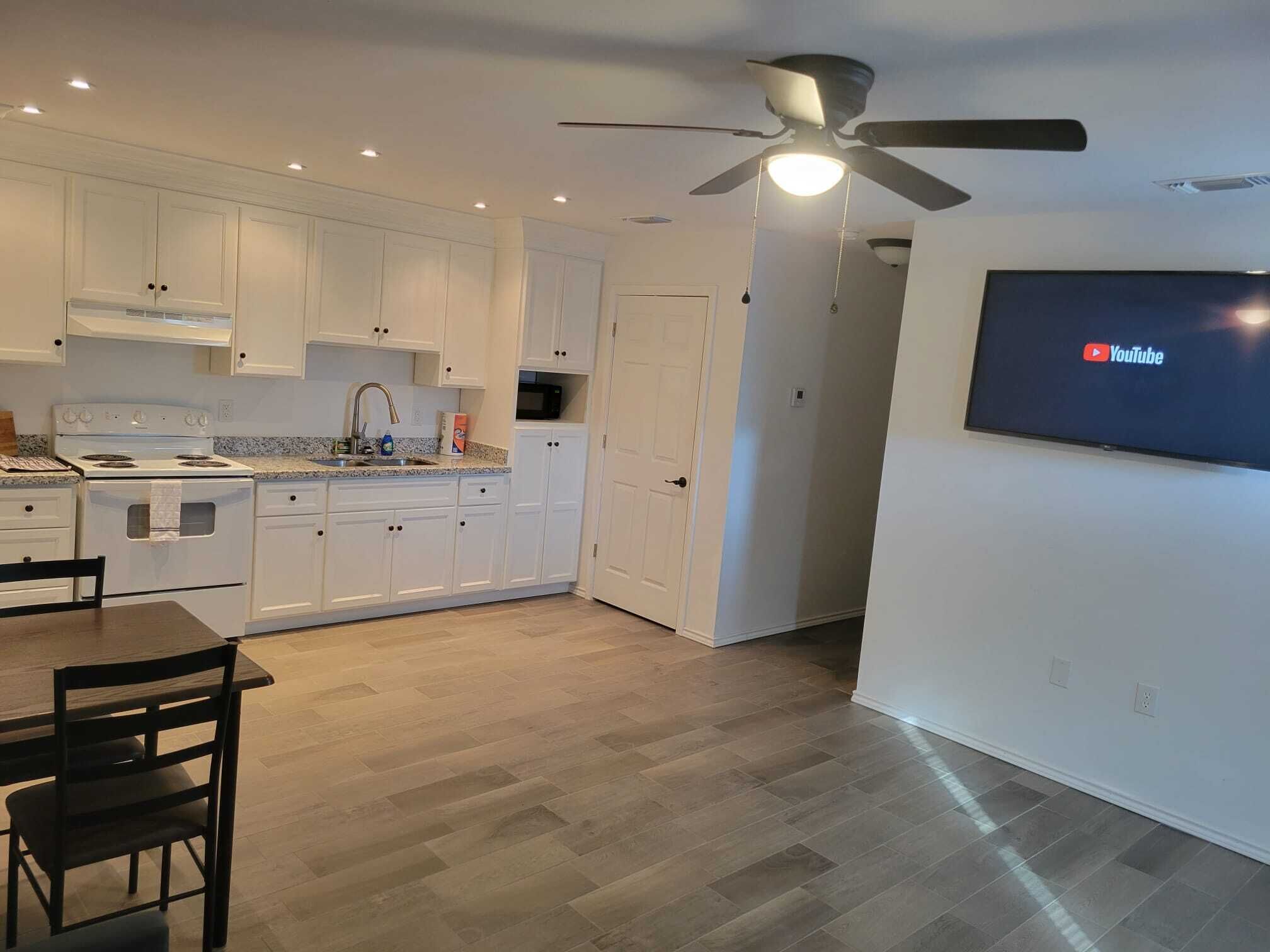Jmr Suites