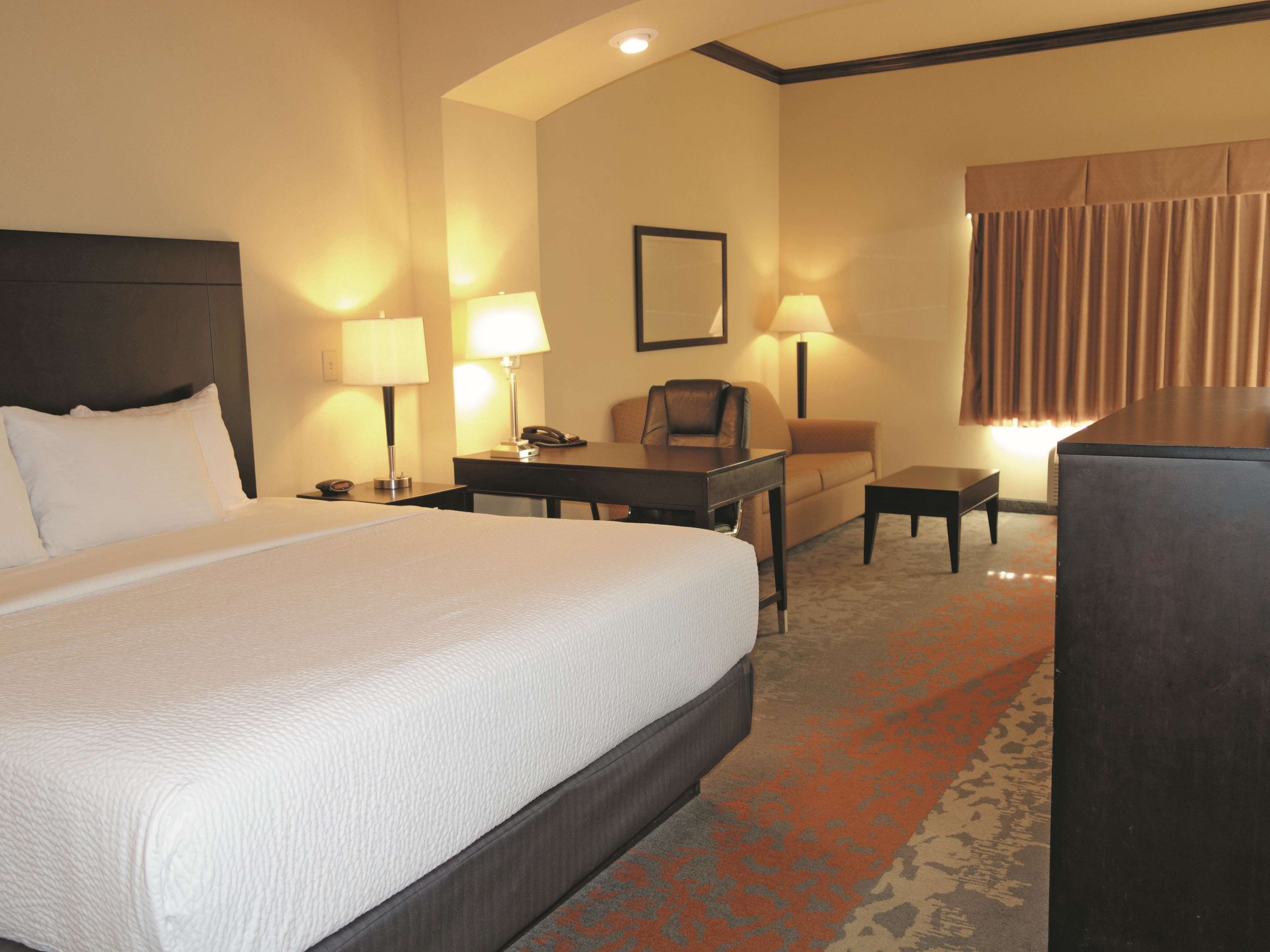 La Quinta Inn & Suites Eastland