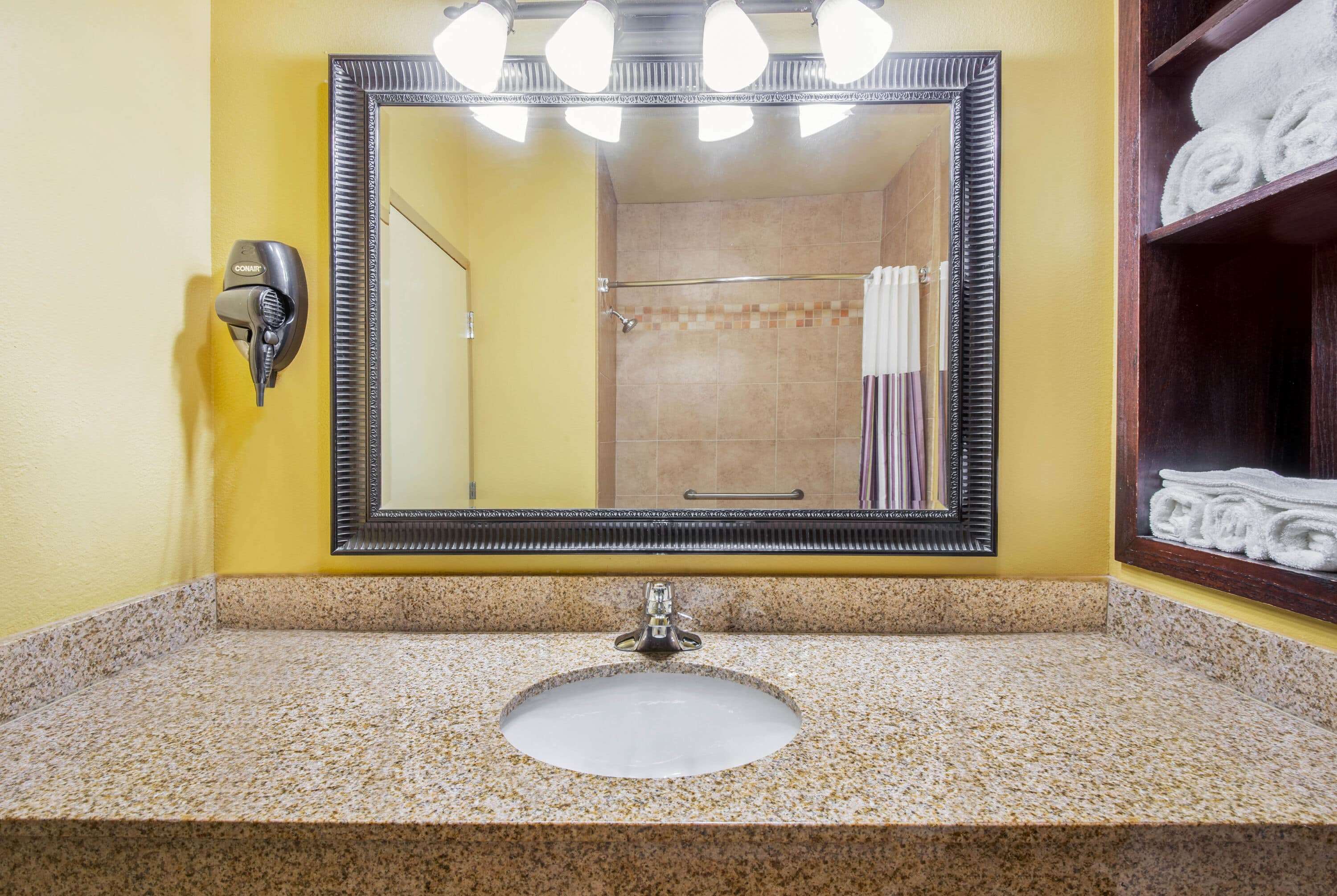 La Quinta Inn & Suites Eastland