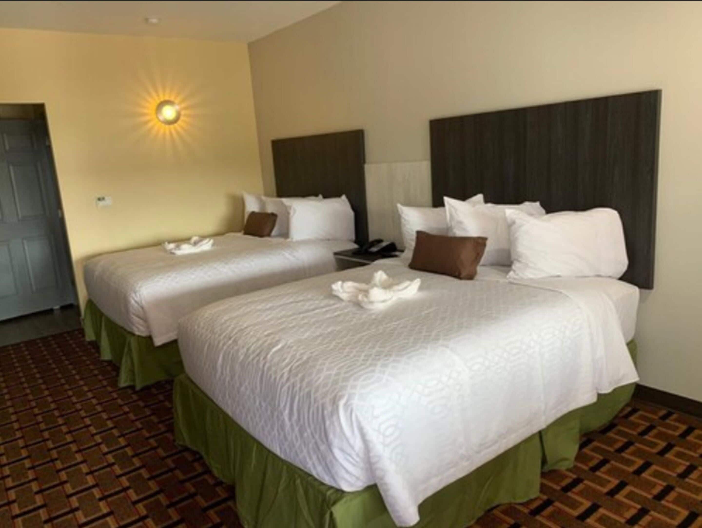 Homestay Inn & Suites Edinburg