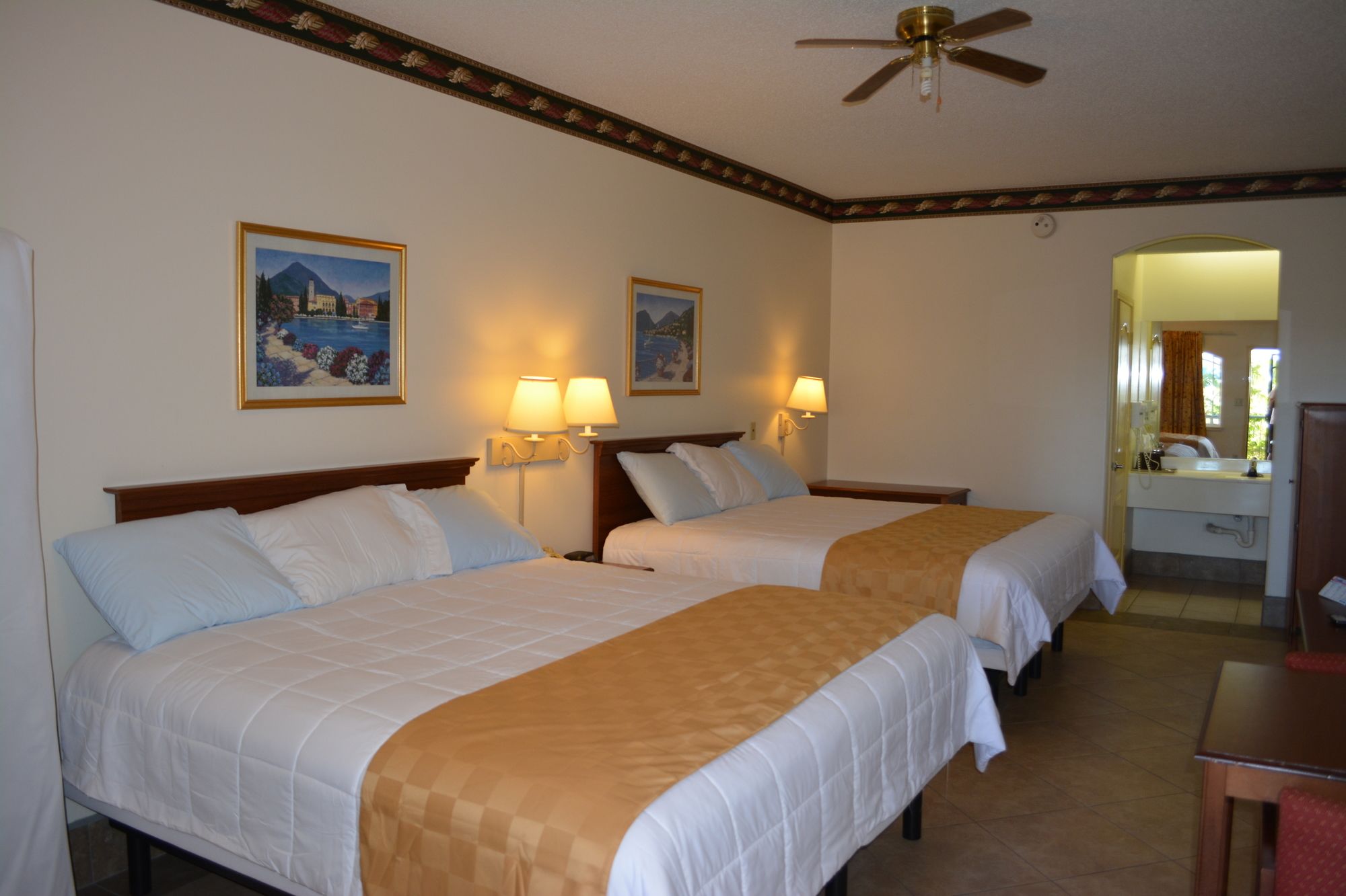 Texas Inn & Suites - Rio Grande Valley