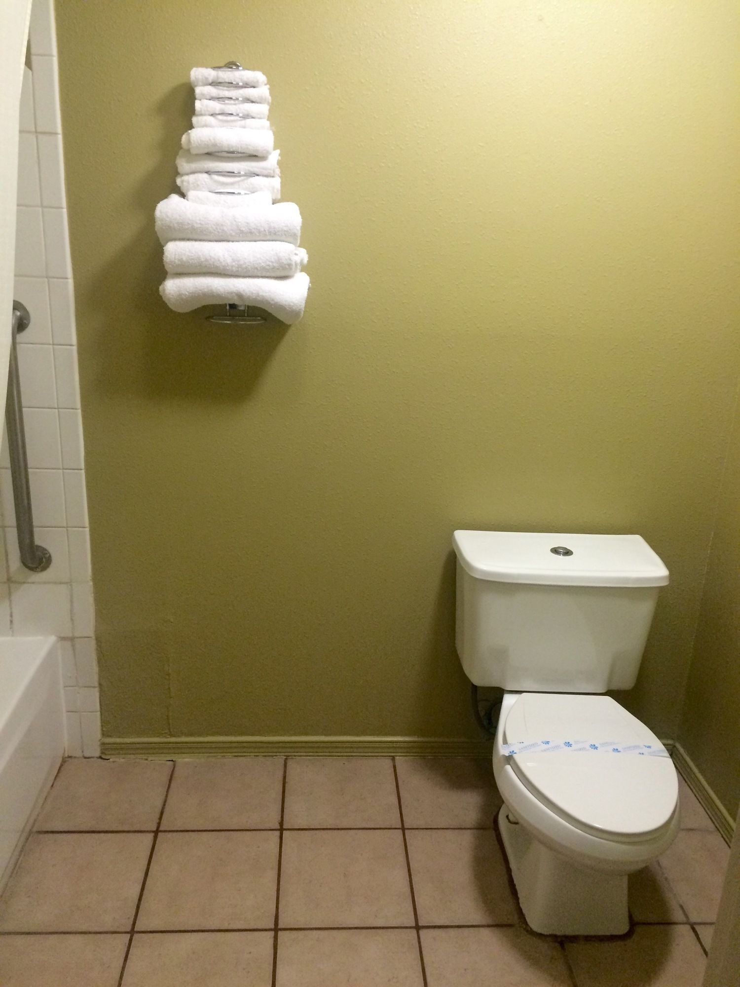 Americas Best Value Inn - Medical Center / Airport
