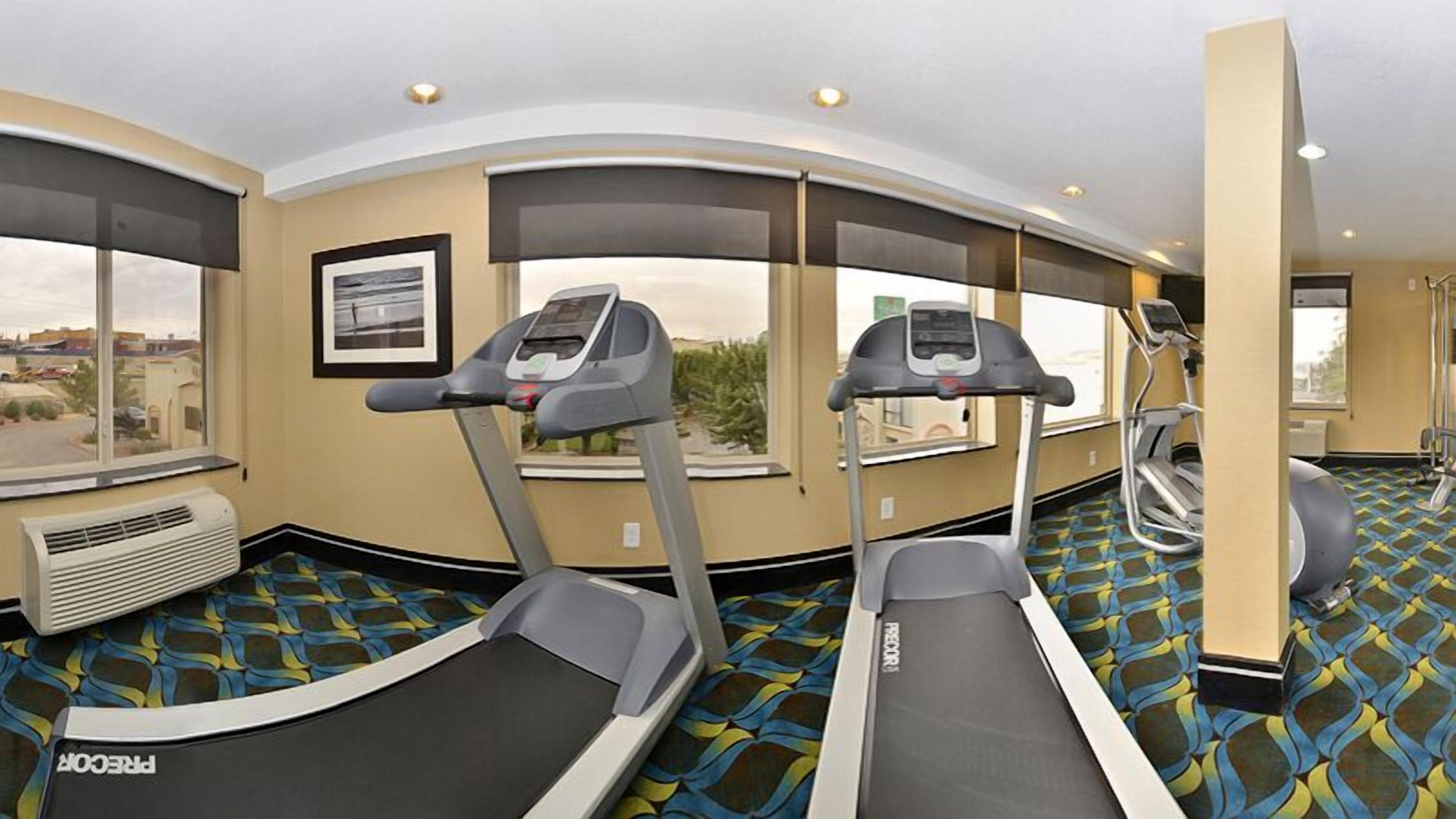 Comfort Inn & Suites I-10 Airport