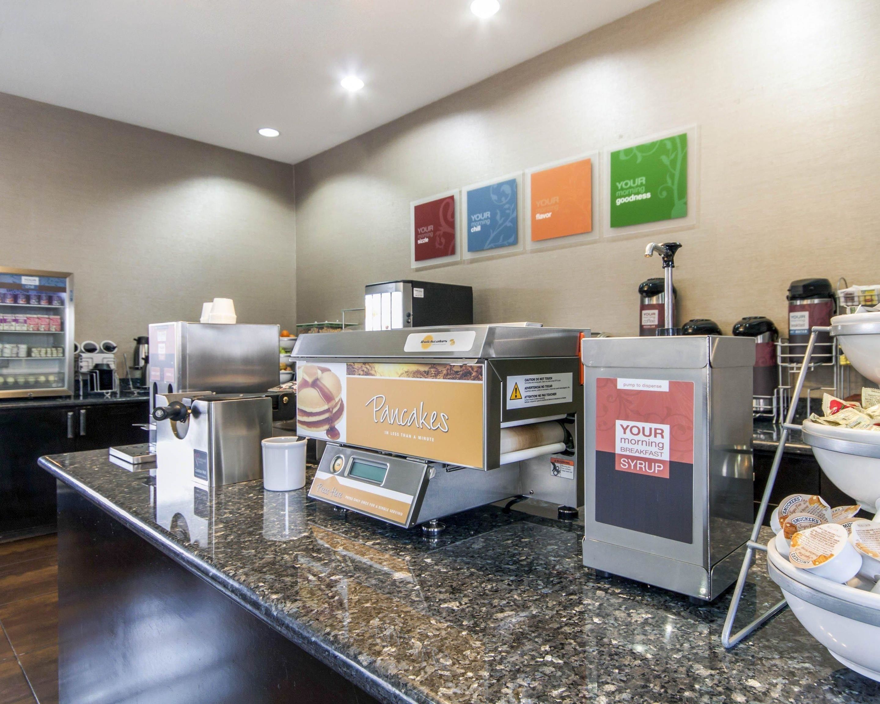 Comfort Inn & Suites I-10 Airport