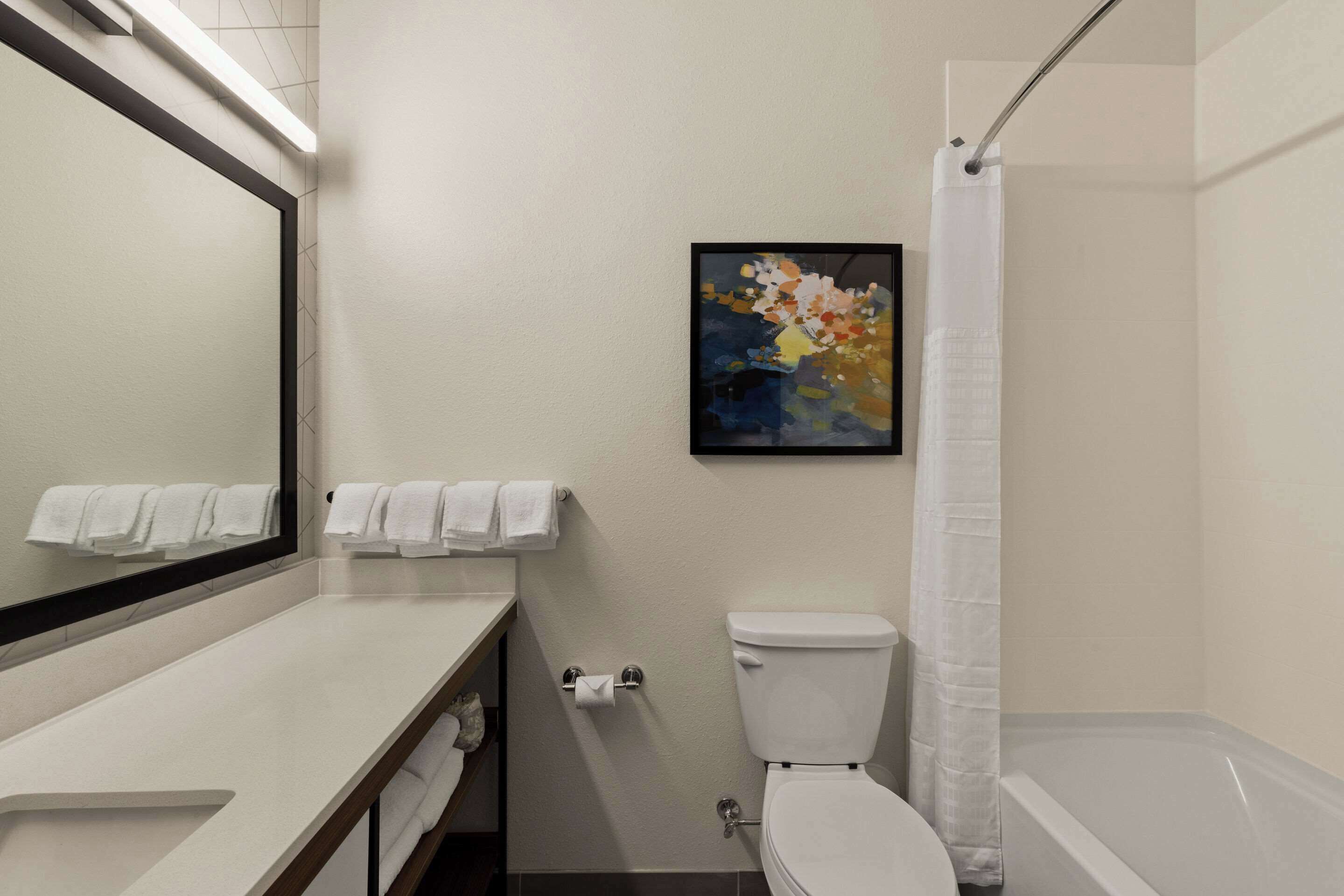 Everhome Suites El Paso Airport near Fort Bliss