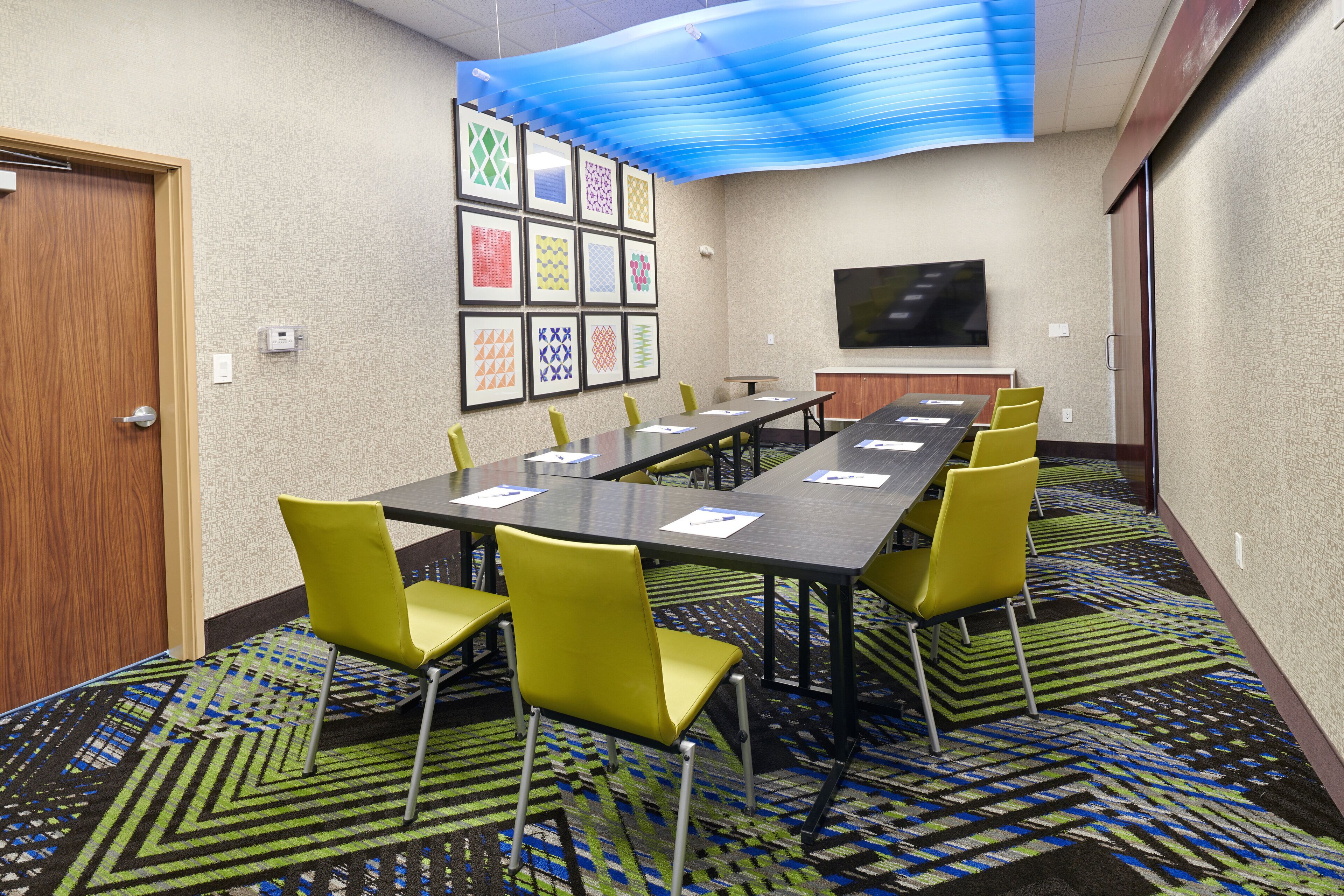 Holiday Inn Express El Paso Sunland Park Area