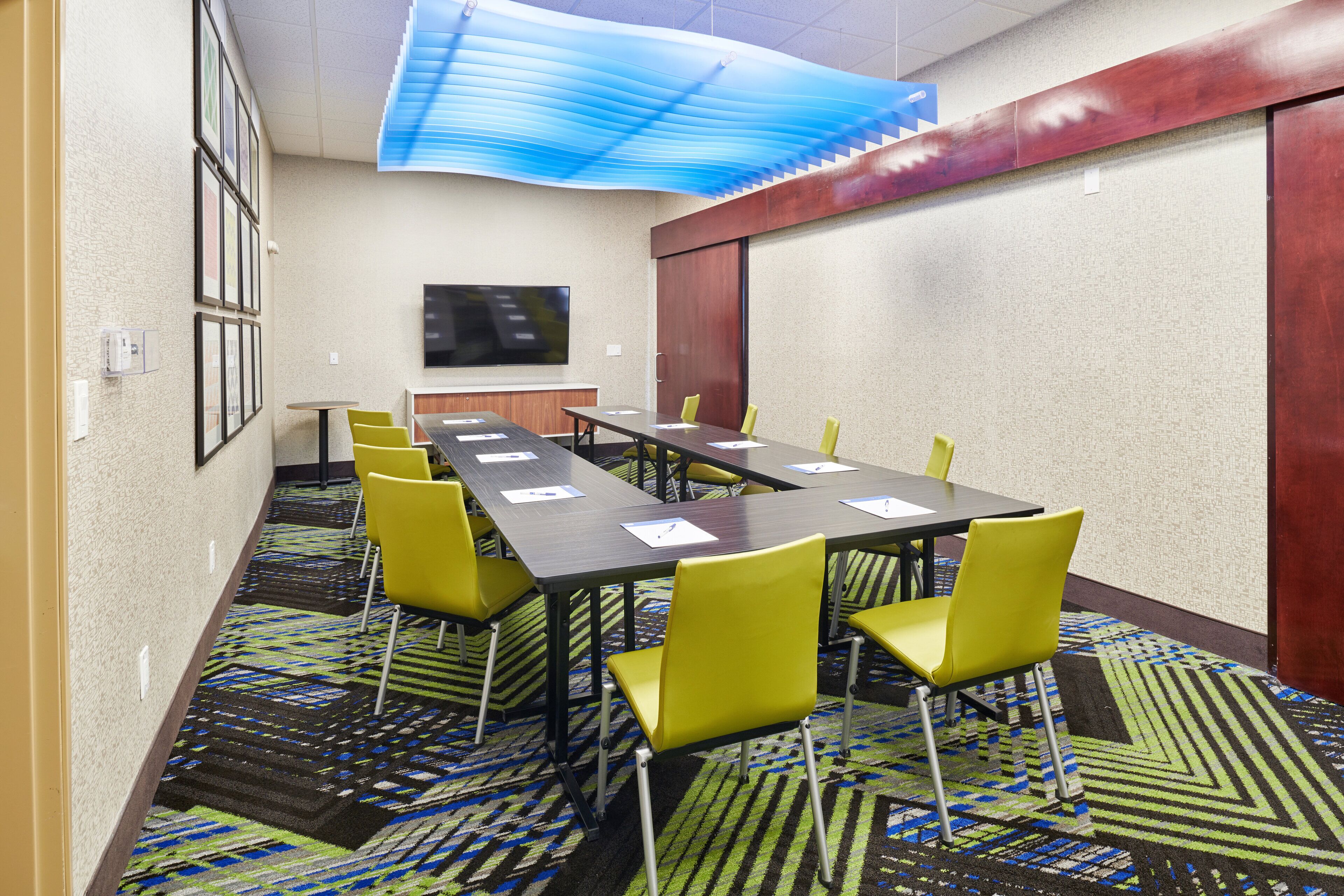 Holiday Inn Express El Paso Sunland Park Area