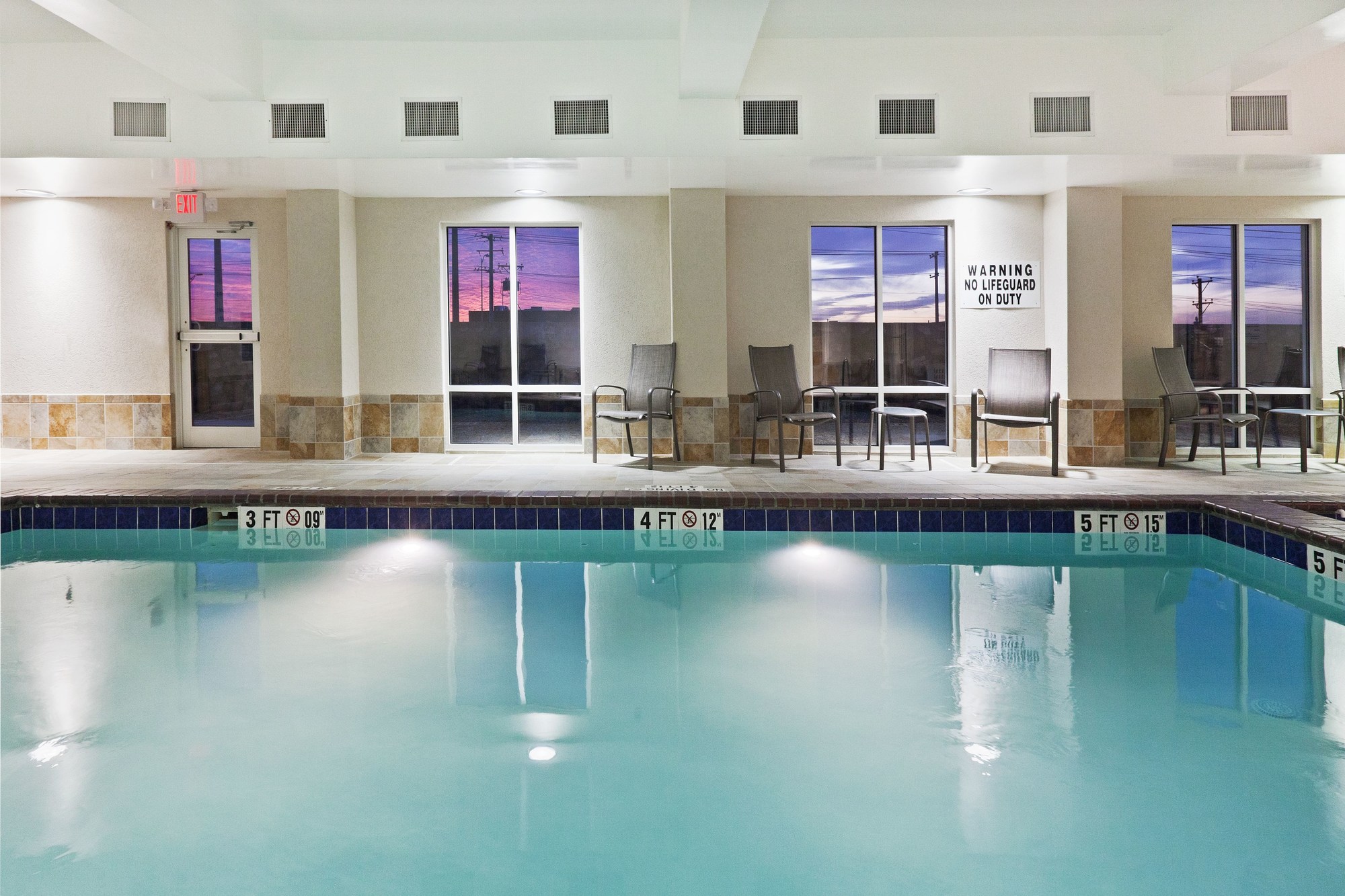 Holiday Inn Express & Suites El Paso West