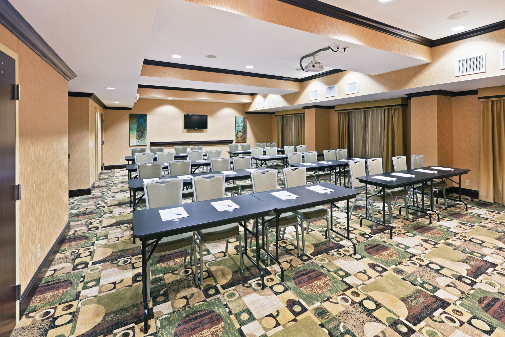 Holiday Inn Express & Suites El Paso West