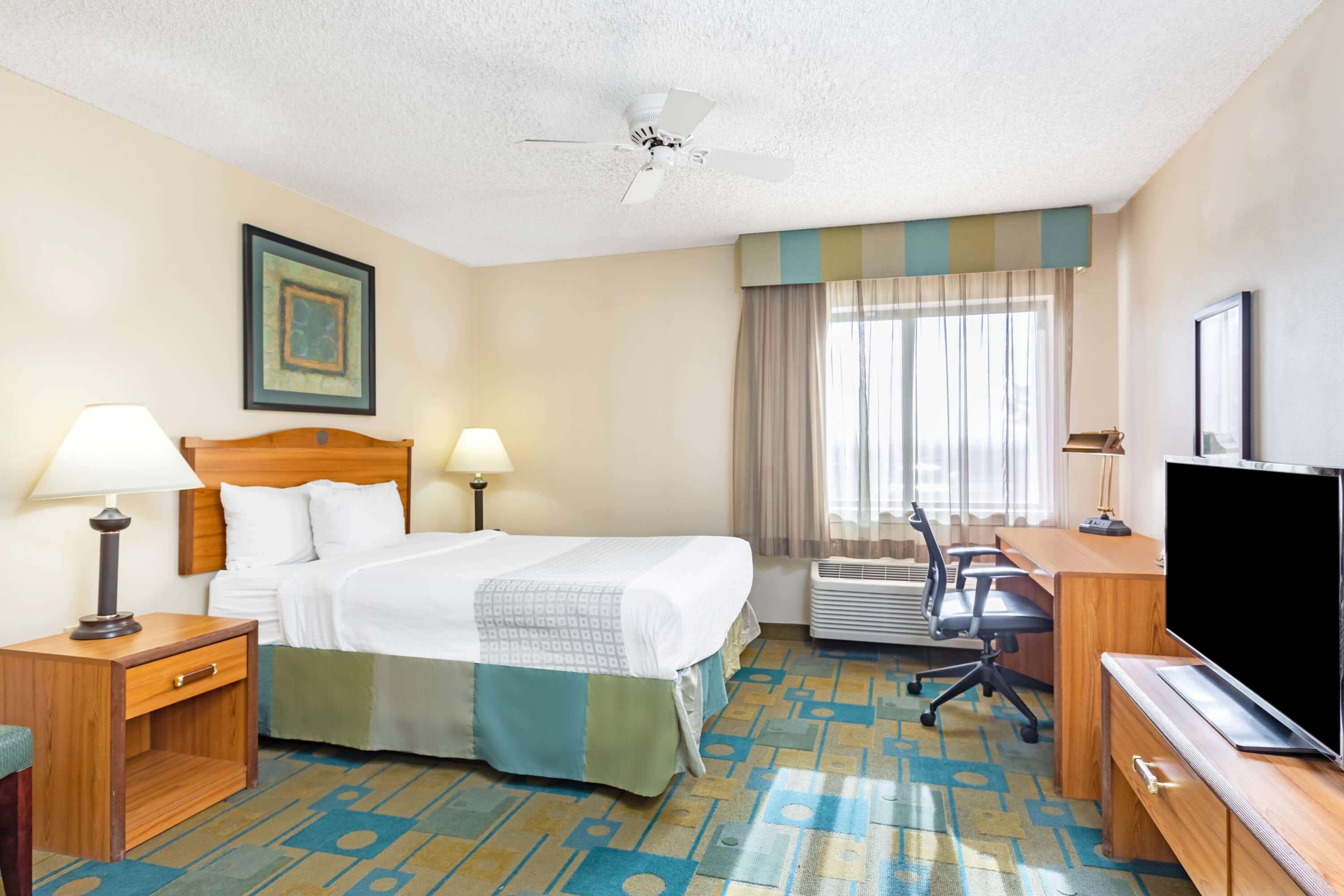 La Quinta Inn & Suites by Wyndham El Paso East