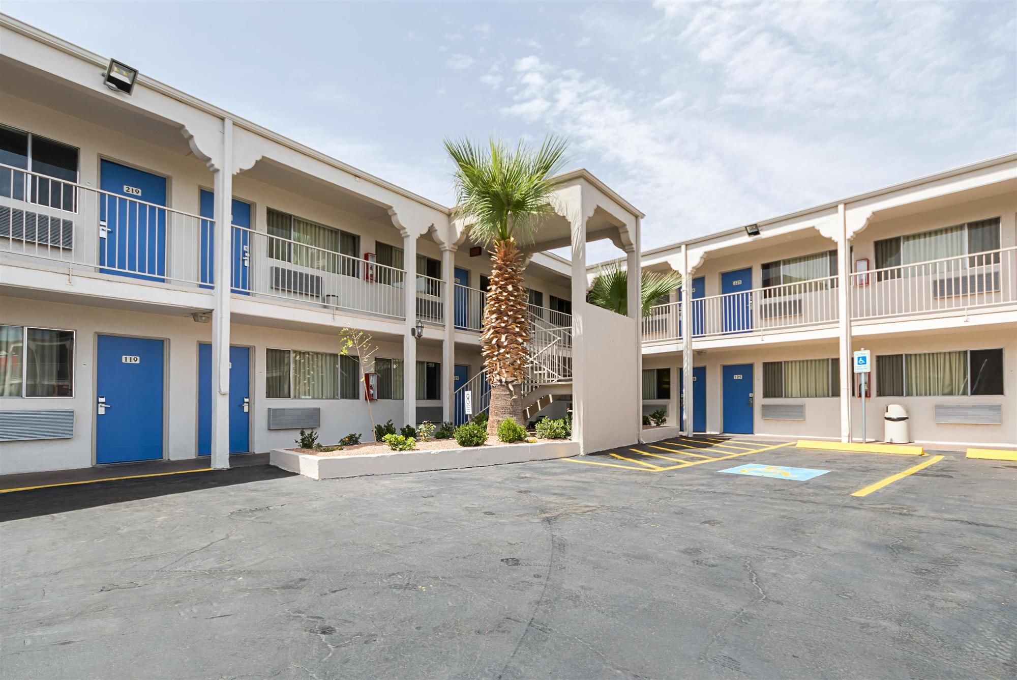 Motel 6 El Paso - Airport Fort Bliss