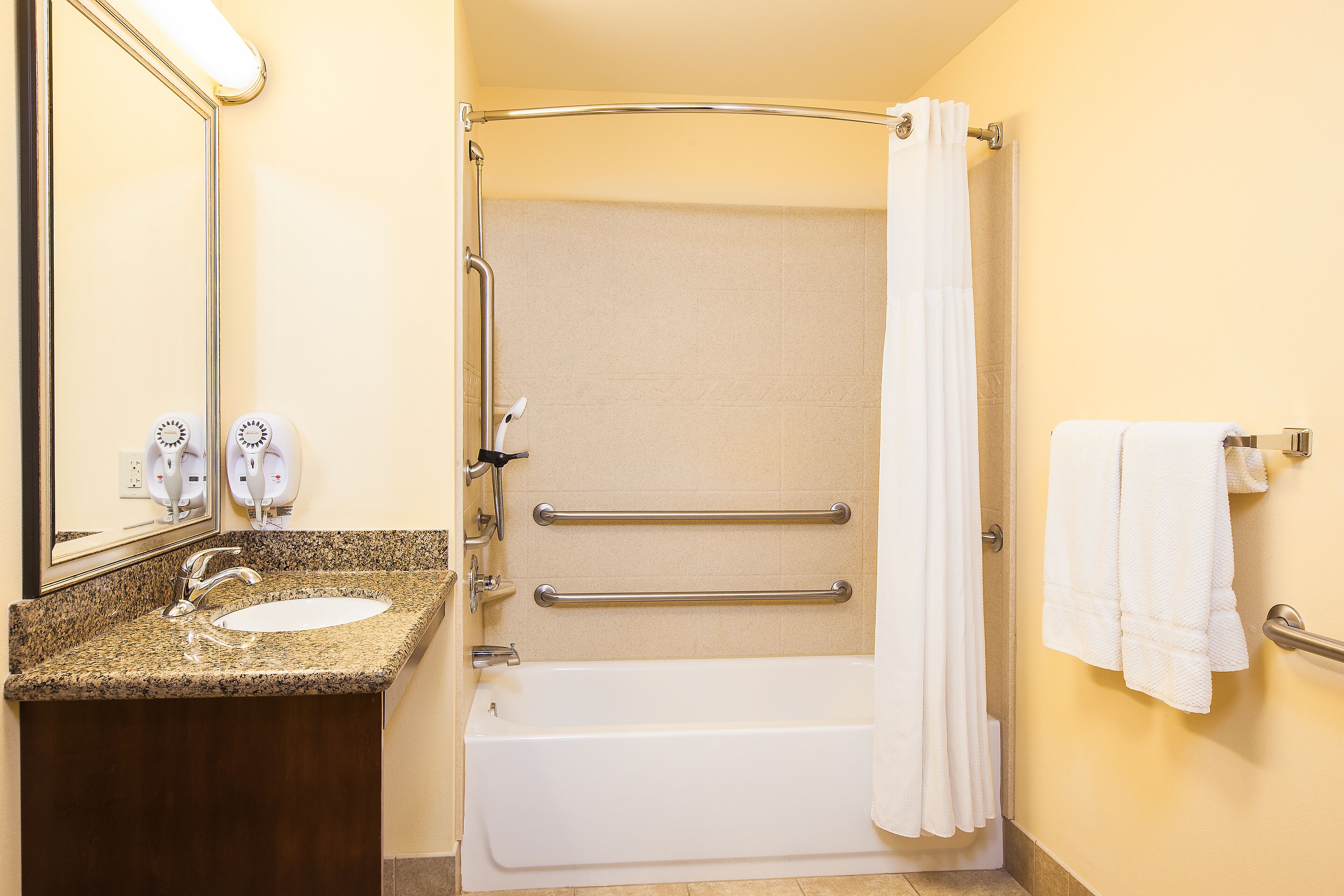 Staybridge Suites El Paso Airport Area