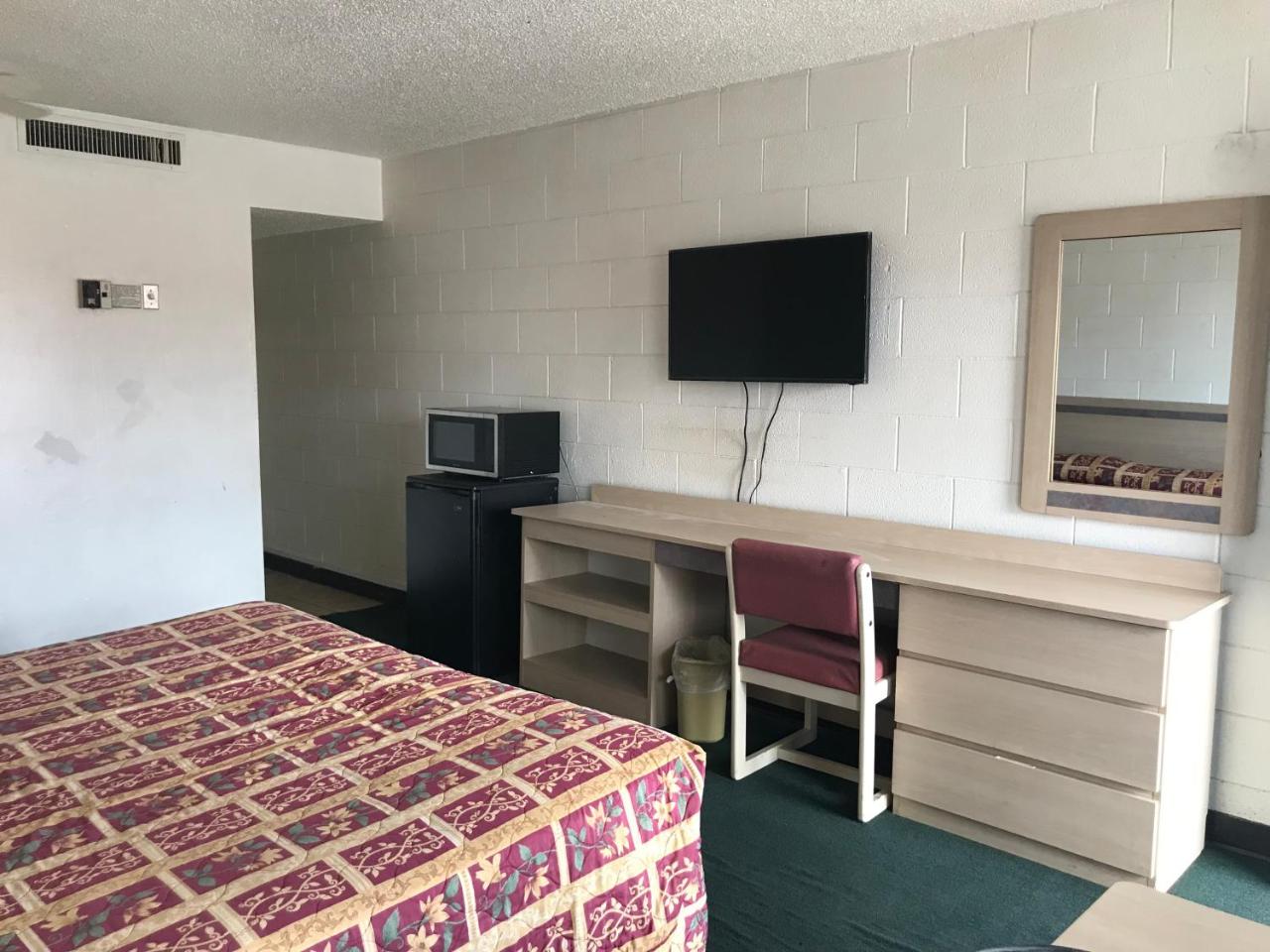 SuperLodge Motel