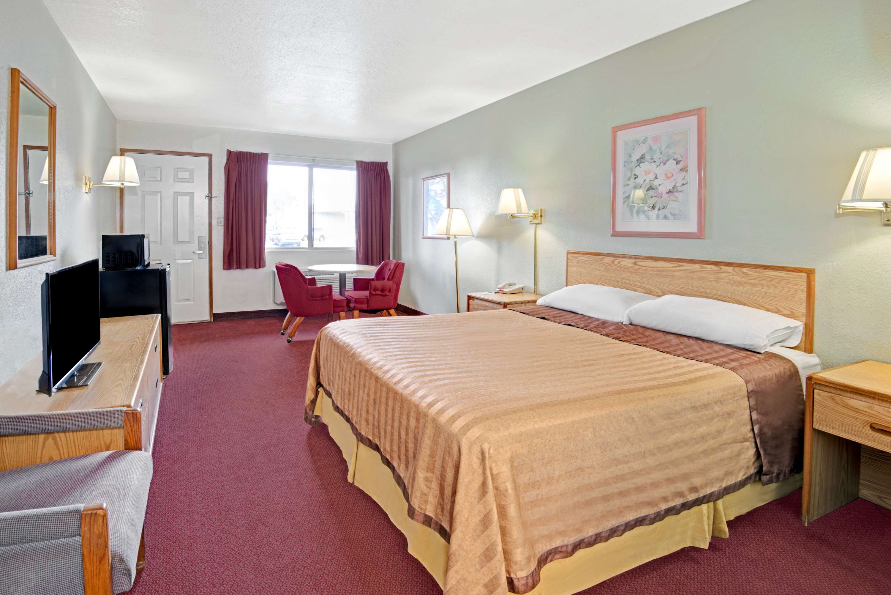 Magnuson Hotel El Paso West