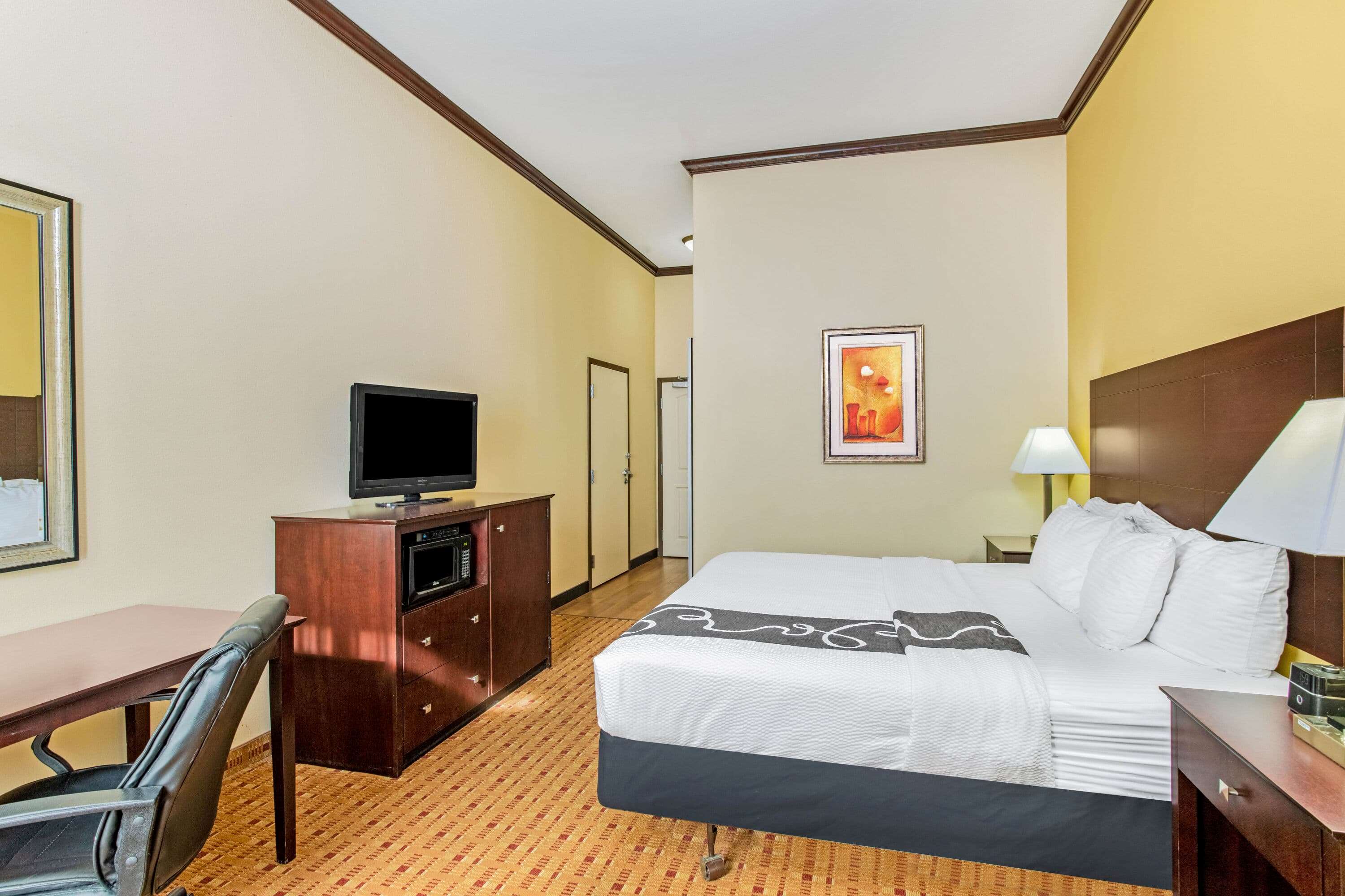 La Quinta Inn & Suites by Wyndham Ennis