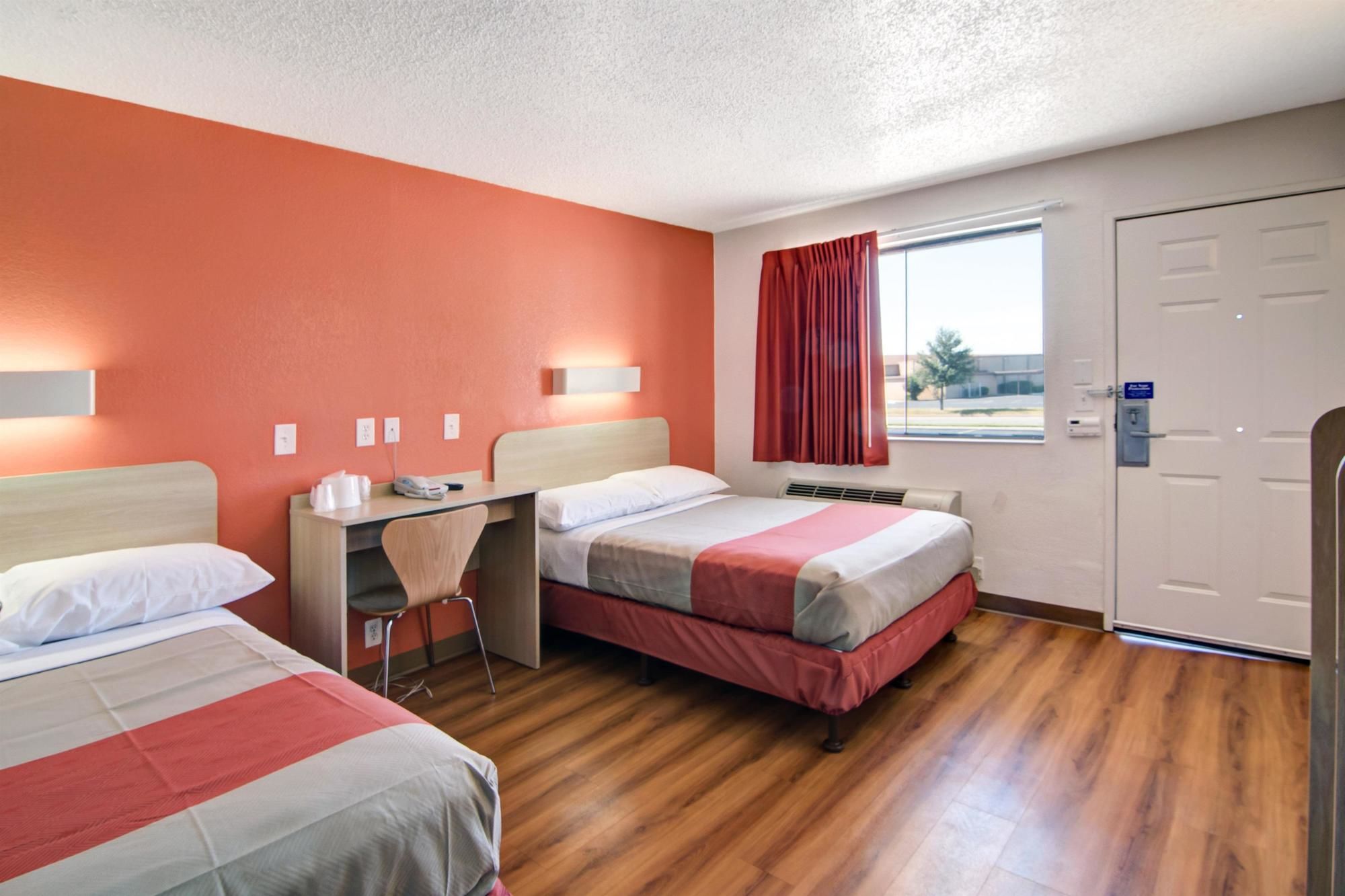 Motel 6 Dallas Euless