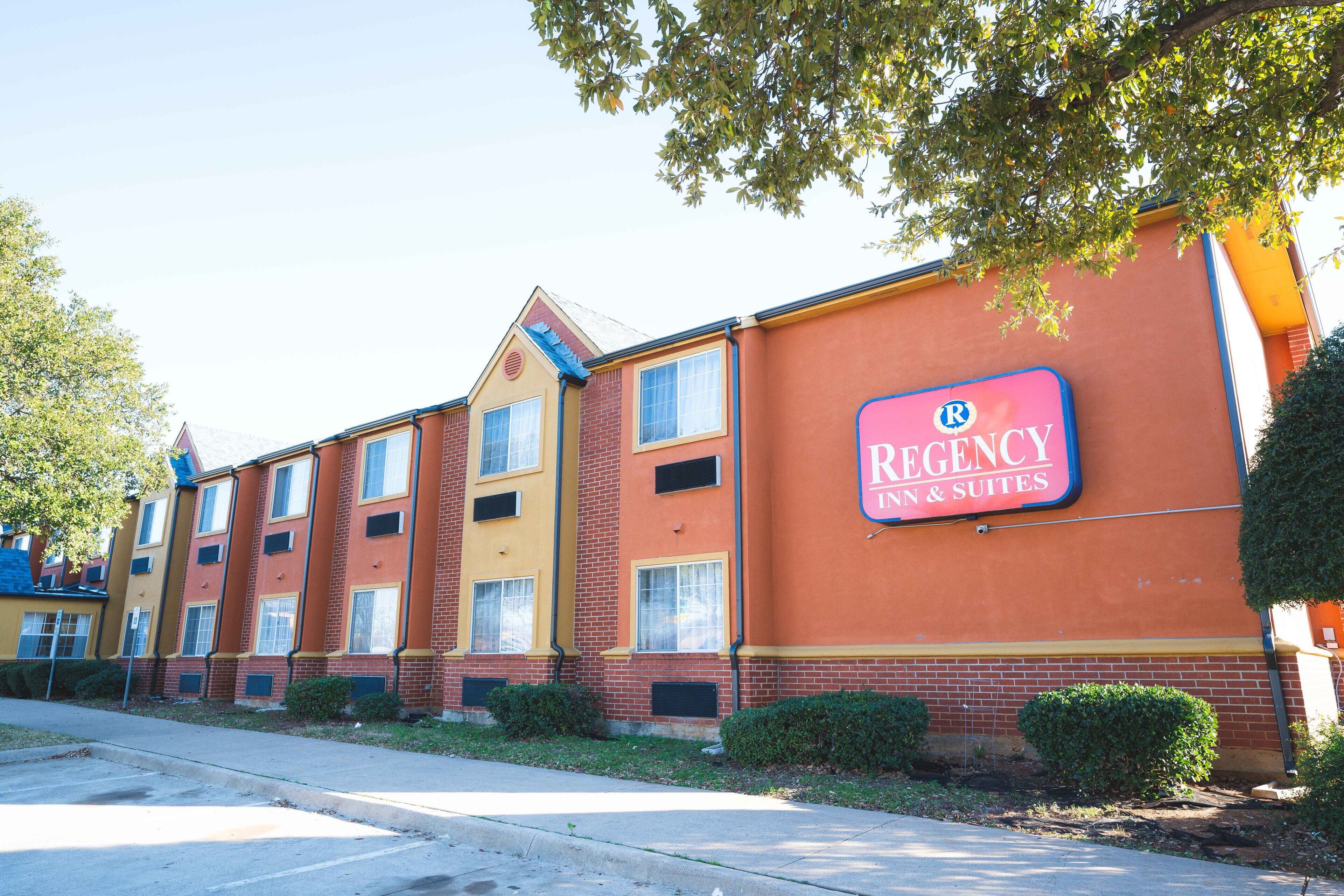 Regency Inn & Suites