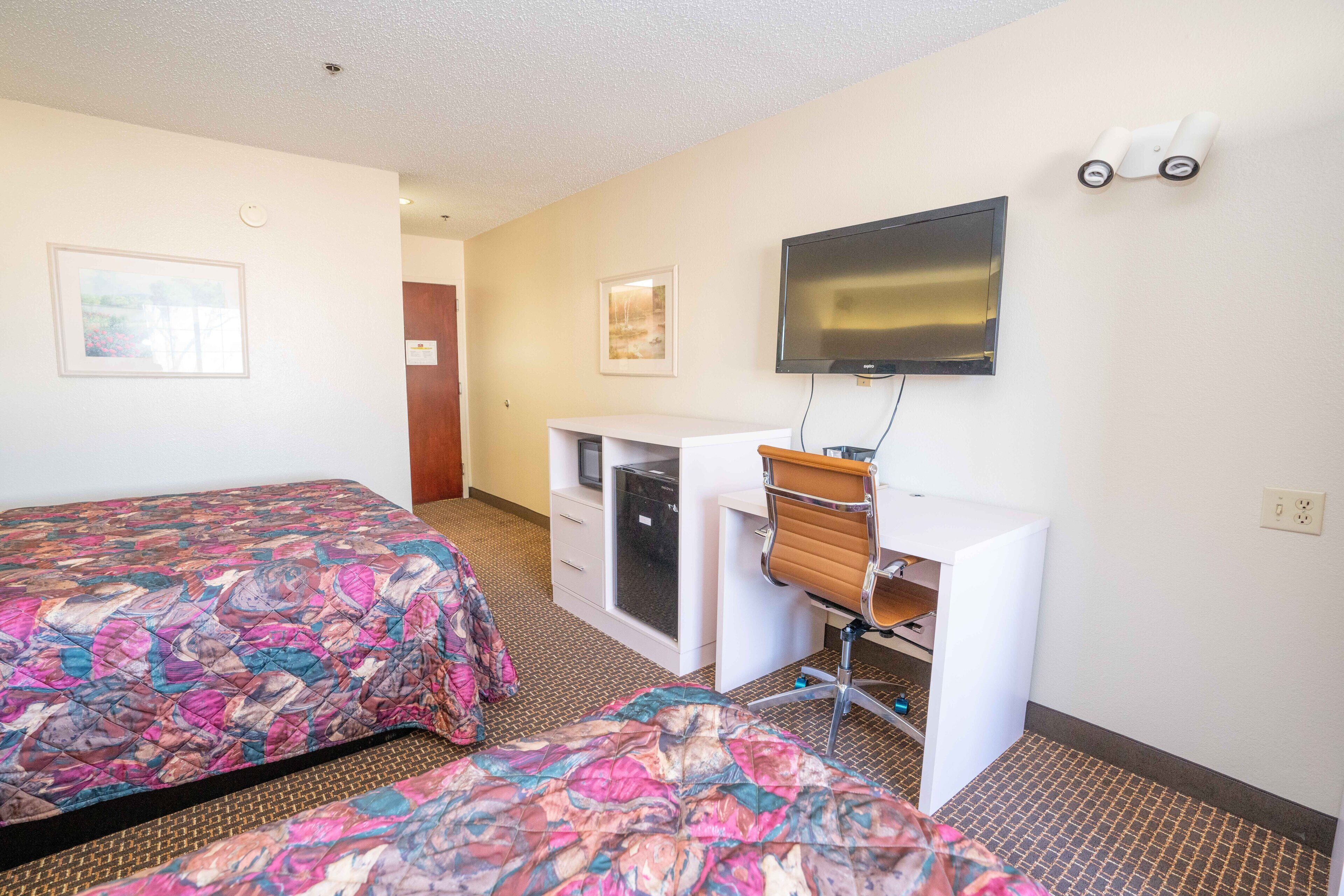 Regency Inn & Suites