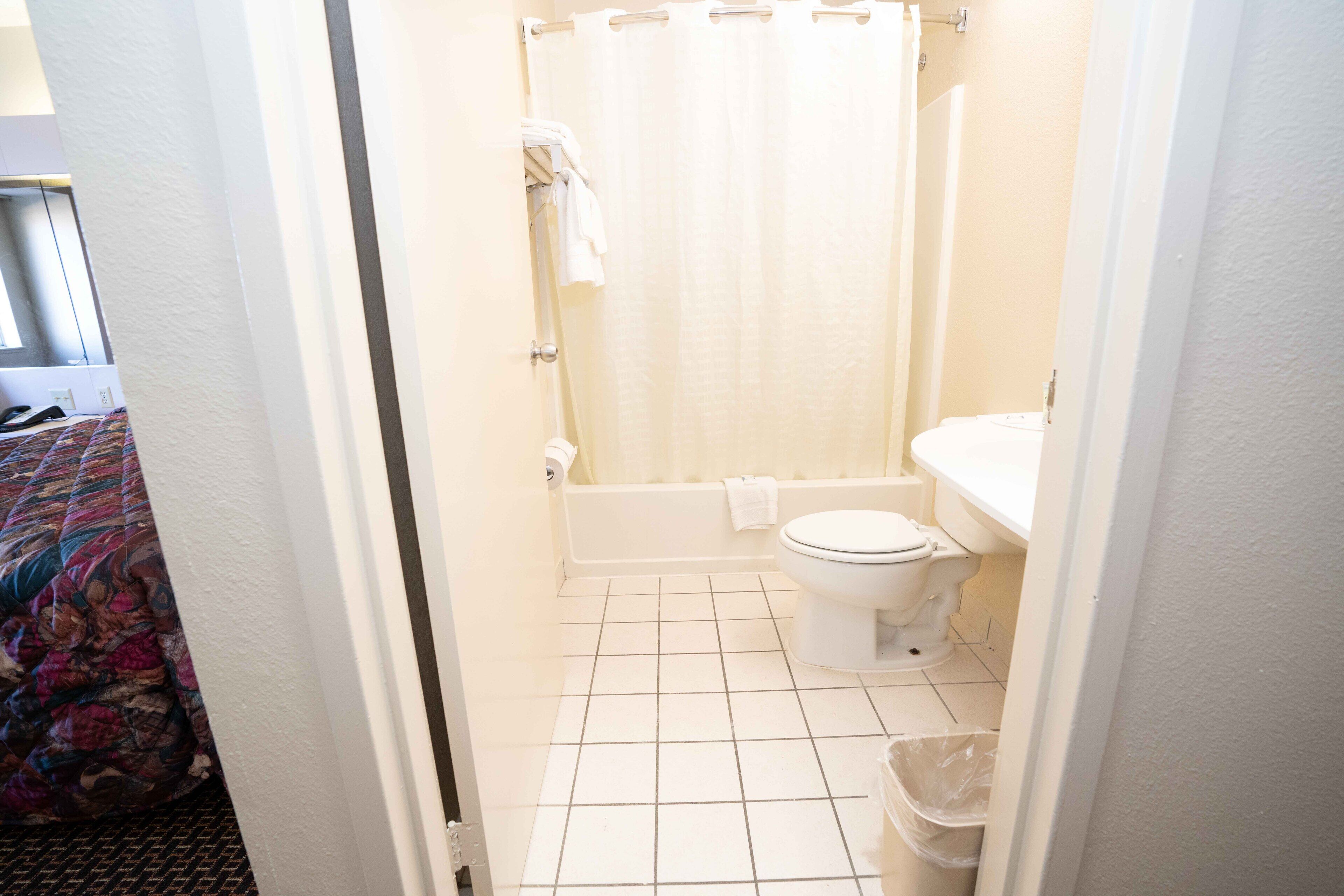 Regency Inn & Suites