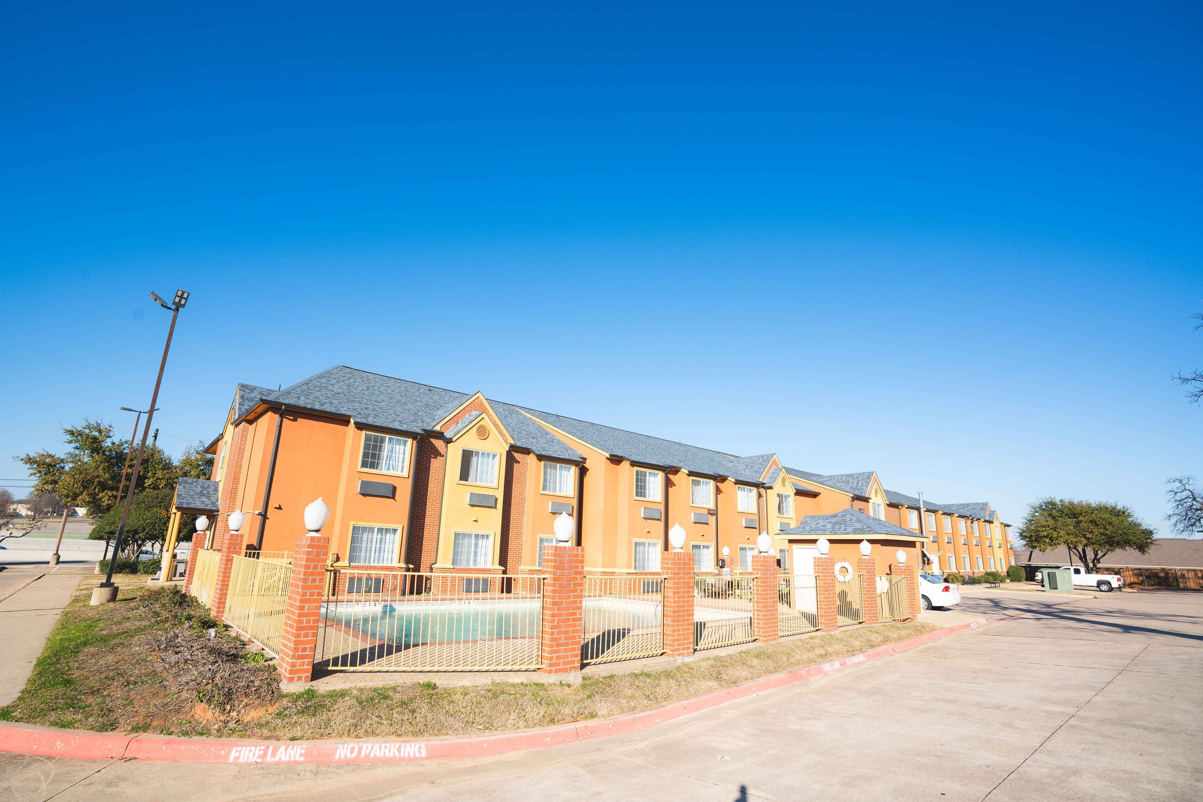 Regency Inn & Suites