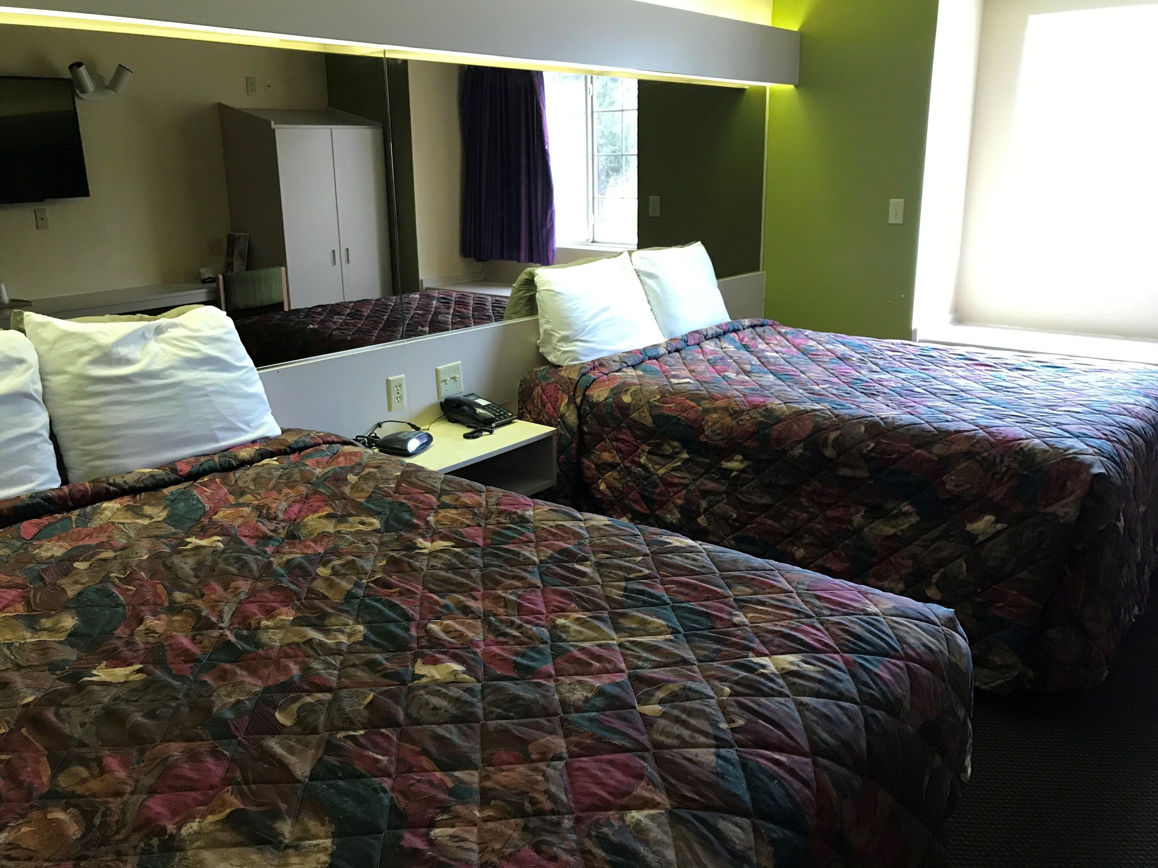 Regency Inn & Suites