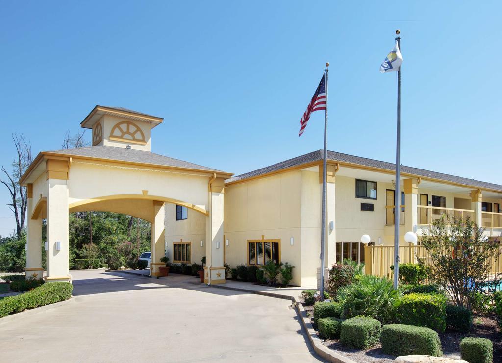 Hotel Blue