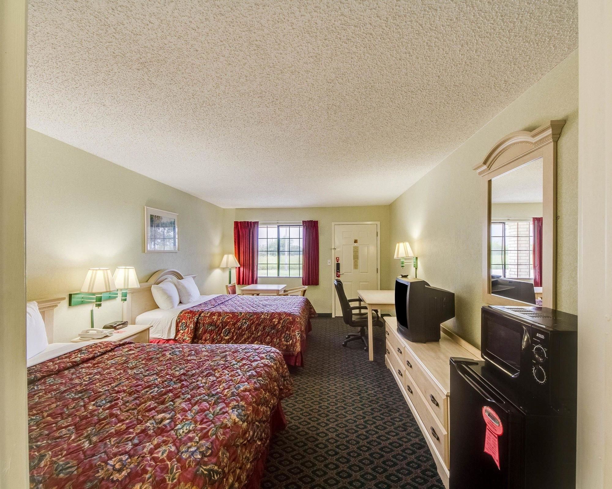 Econo Lodge Falfurrias