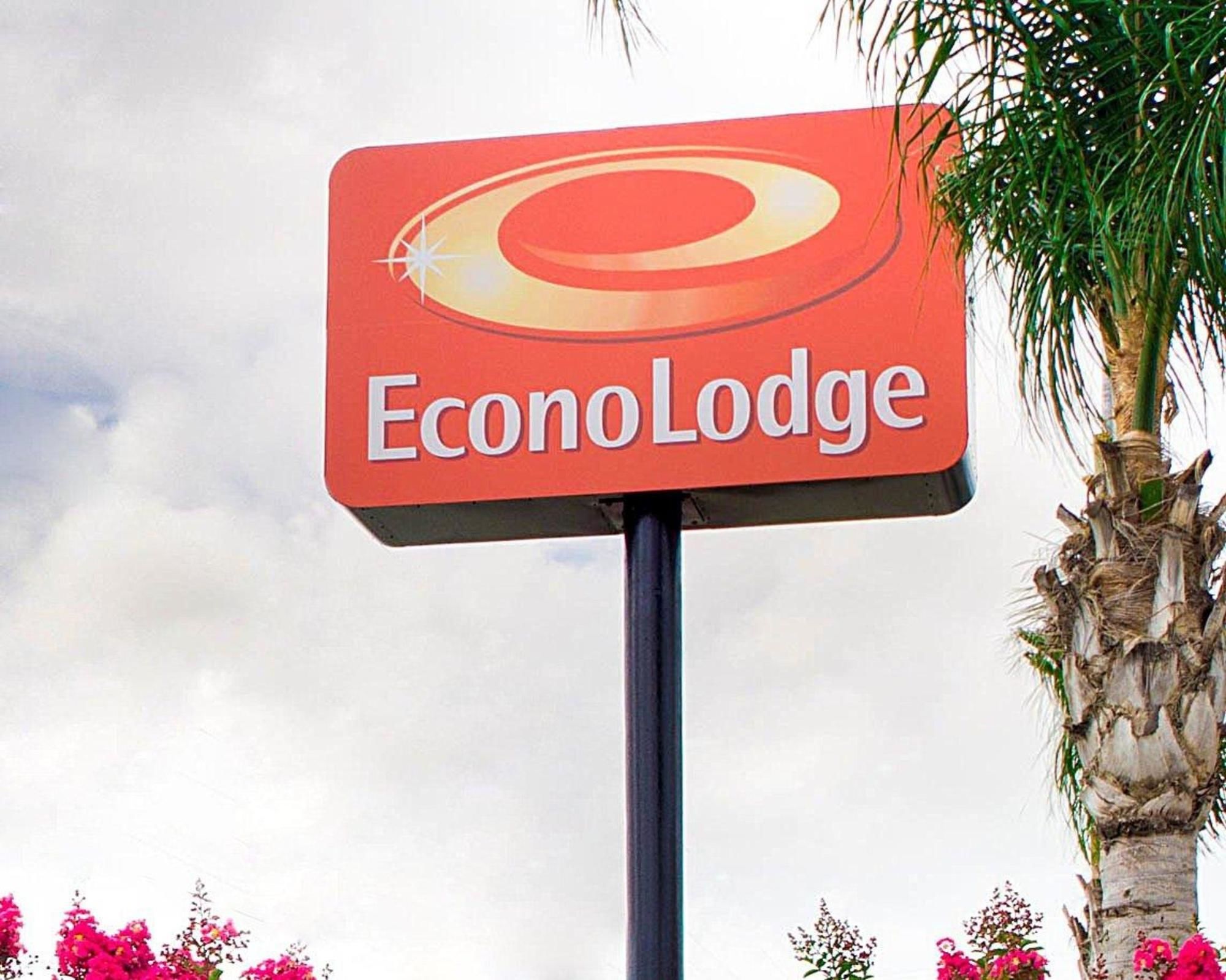 Econo Lodge Falfurrias