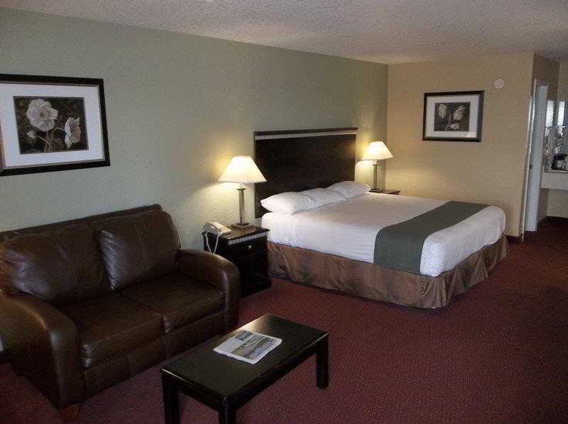 SureStay Hotel by Best Western Floresville