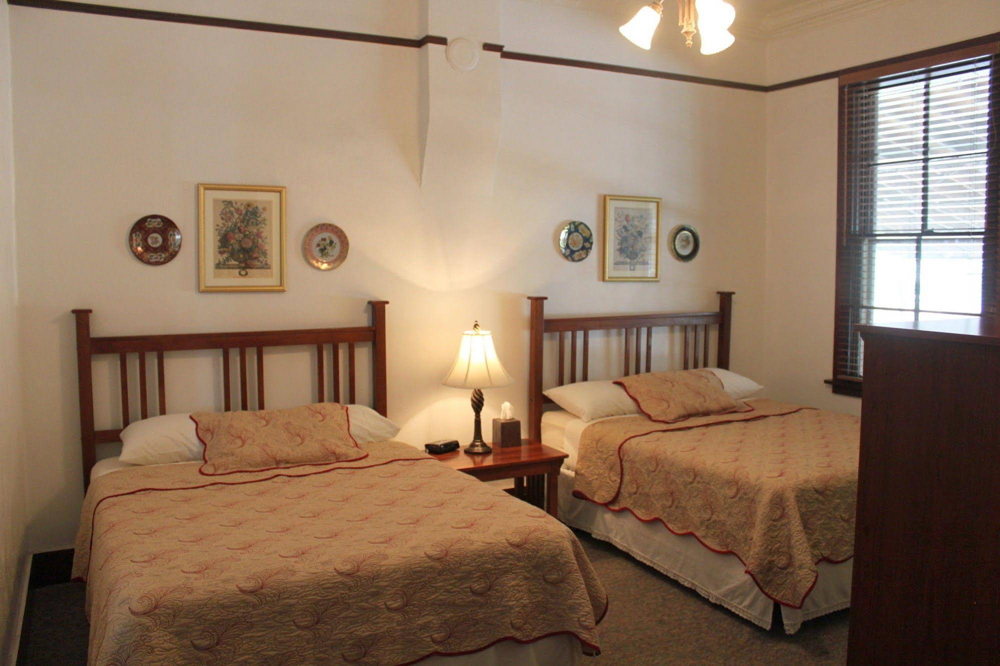 The Hotel Limpia