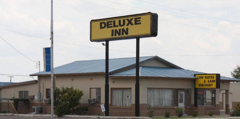 Deluxe Inn