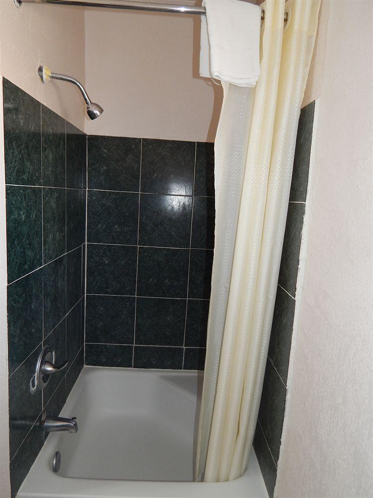 Executive Inn