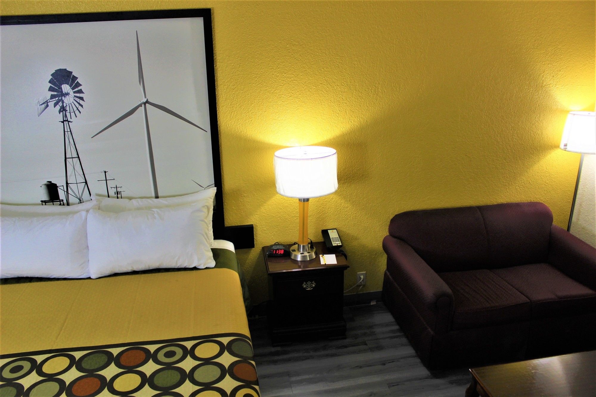 Super 8 by Wyndham Ft Stockton