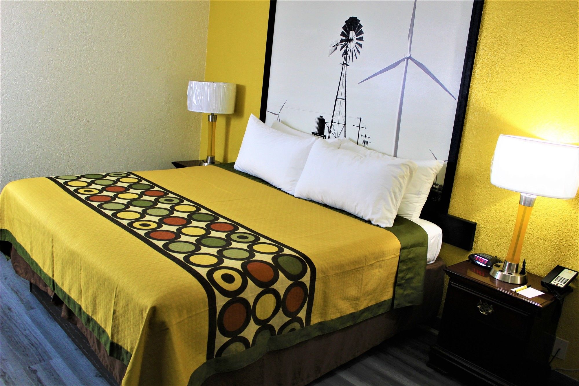 Super 8 by Wyndham Ft Stockton