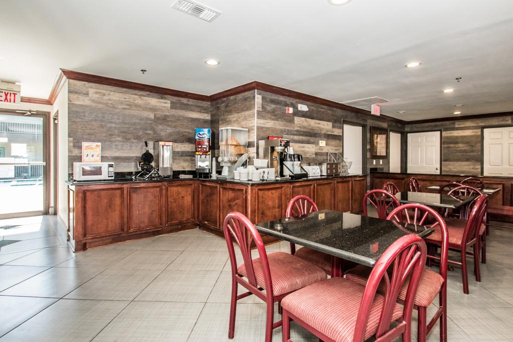 Americas Best Value Inn Fort Worth