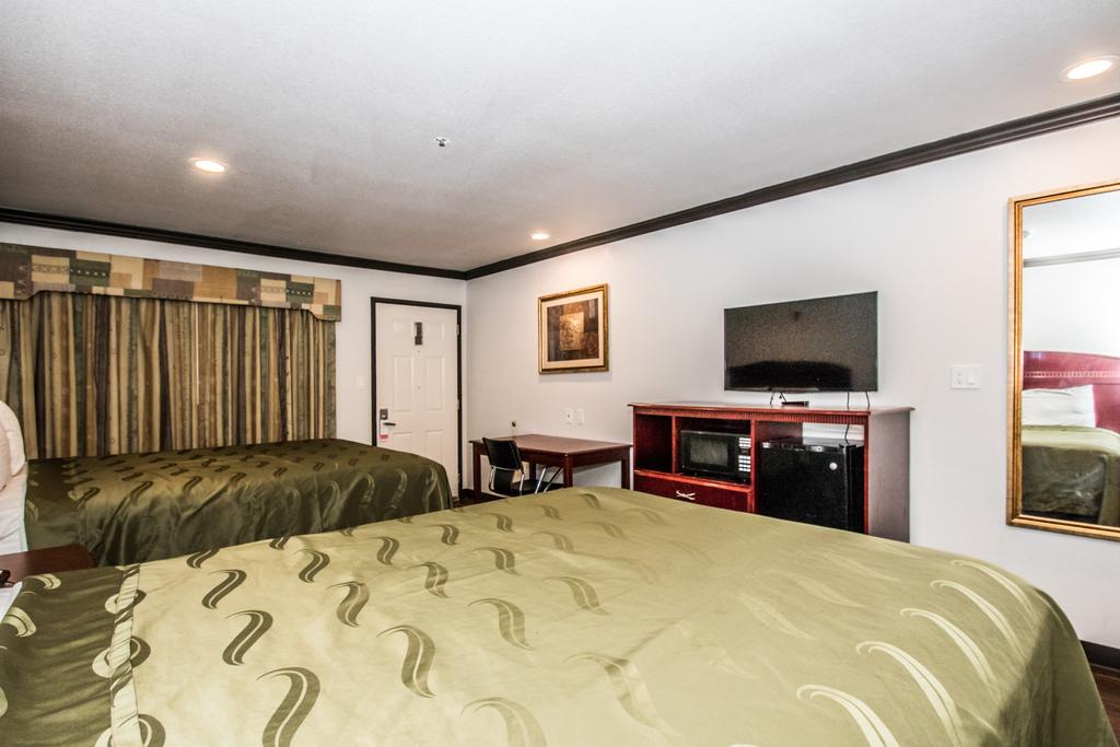 Americas Best Value Inn Fort Worth