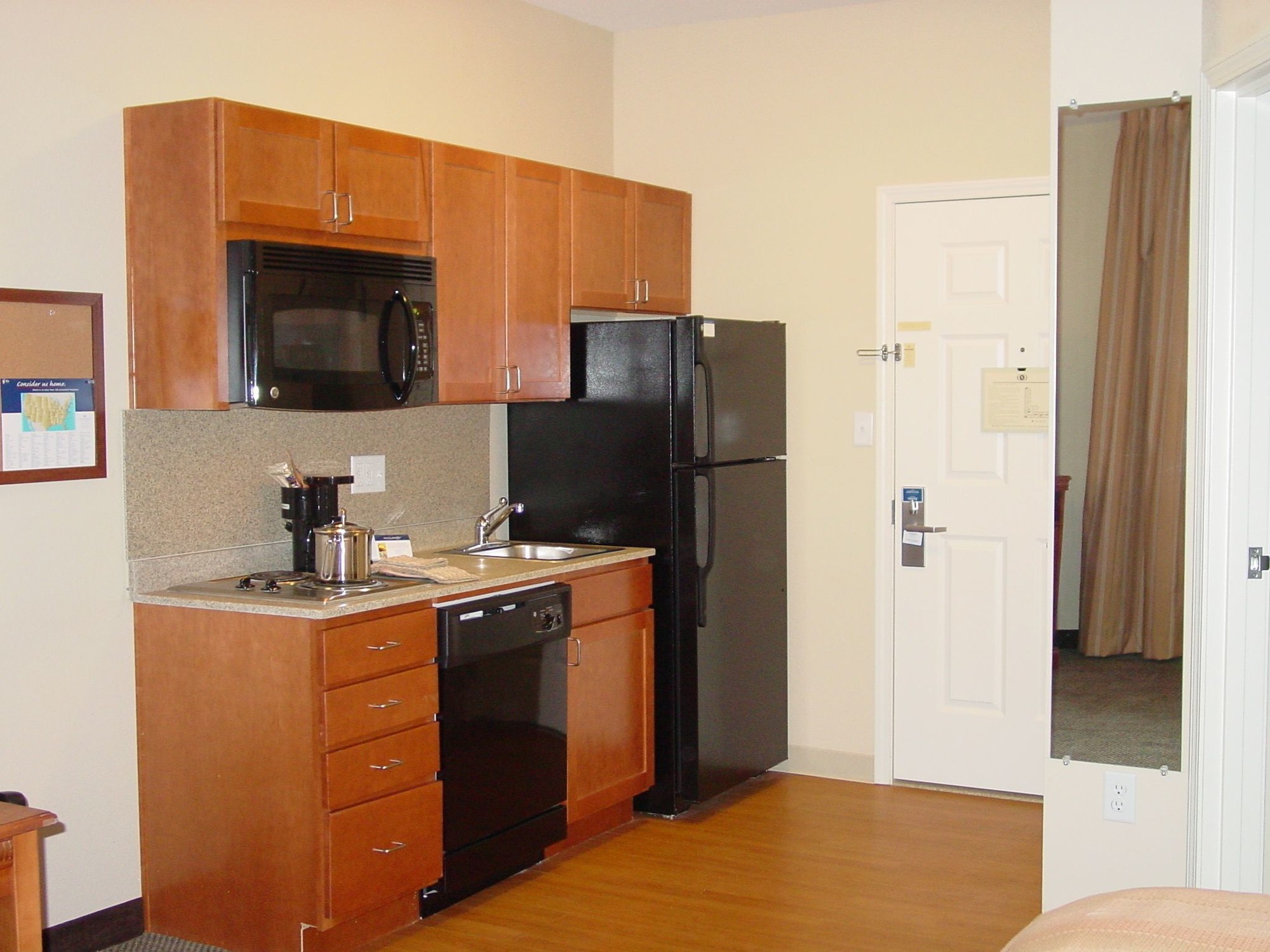 Candlewood Suites DFW South