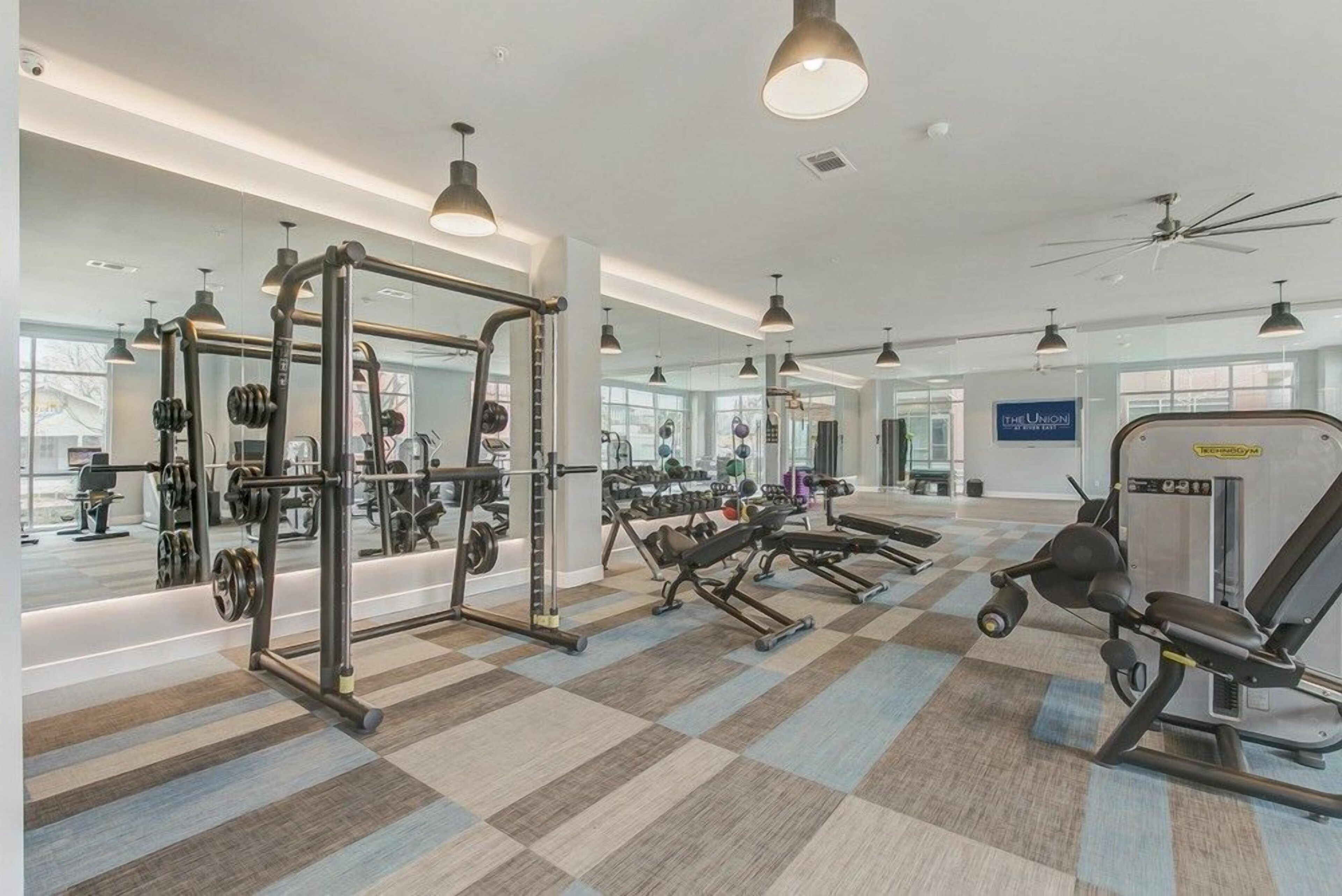 Dream Suites at River East