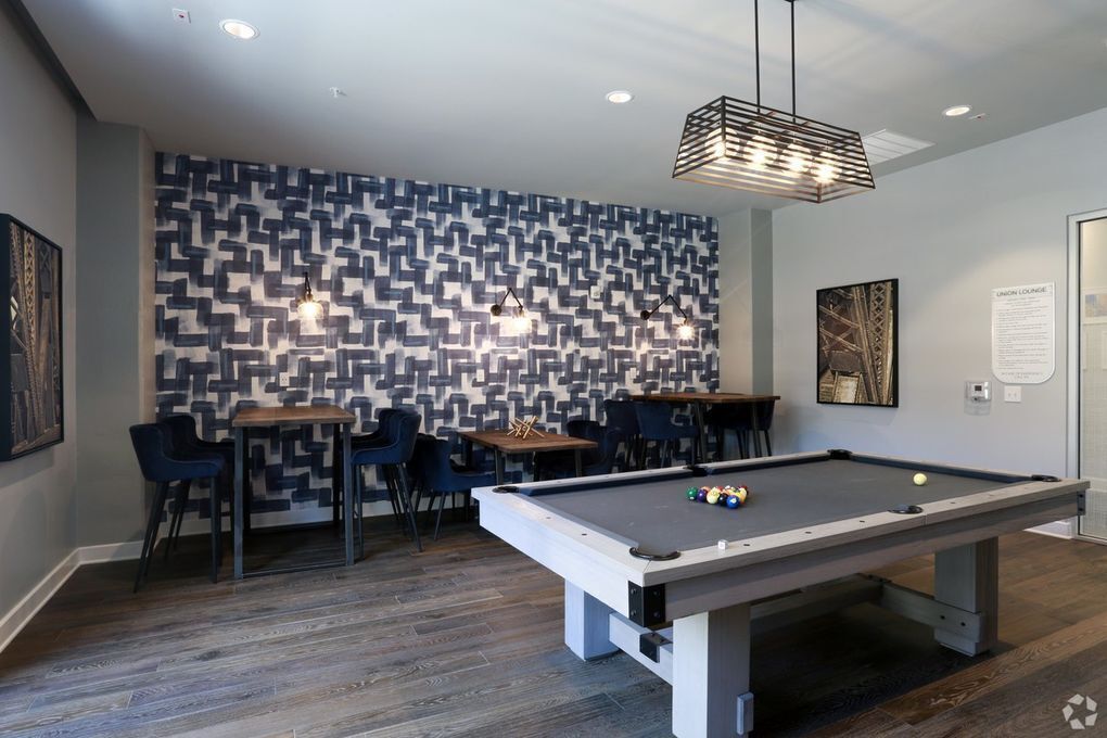 Dream Suites at River East