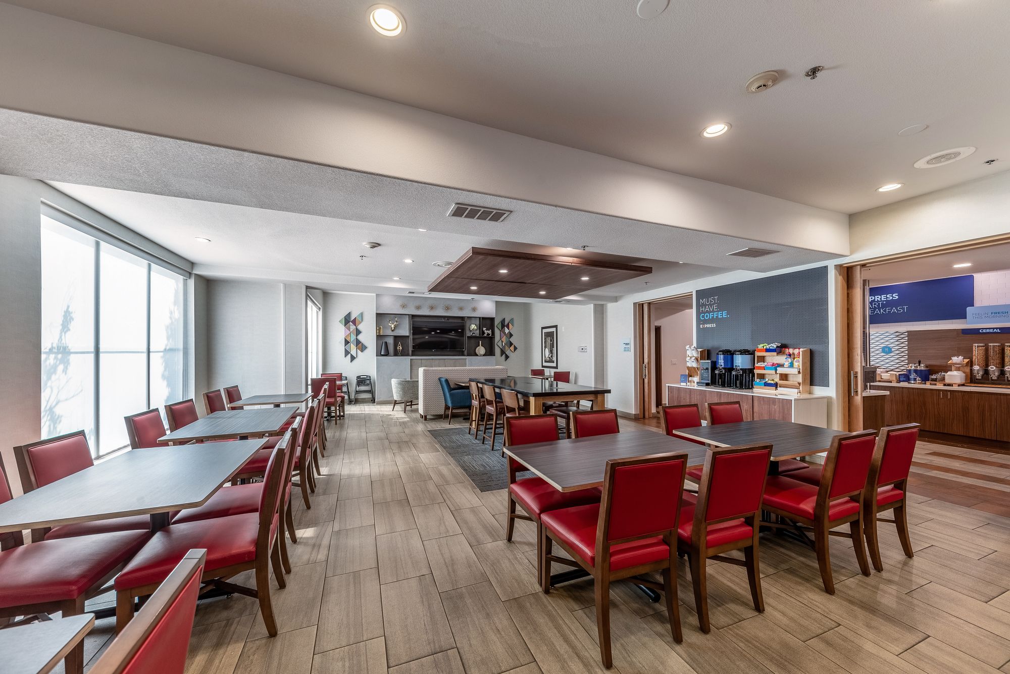 Holiday Inn Express & Suites Fort Worth I-35 Western Center