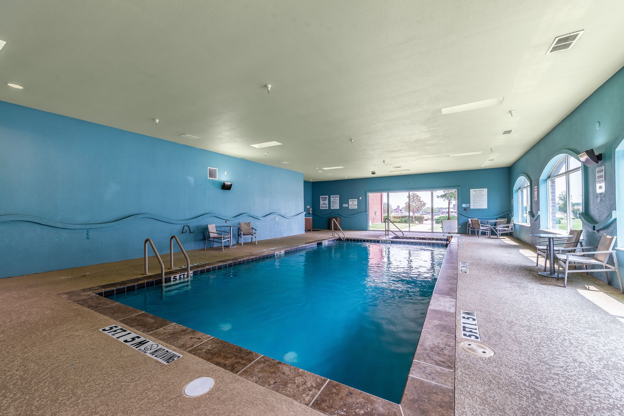 Holiday Inn Express & Suites Fort Worth I-35 Western Center